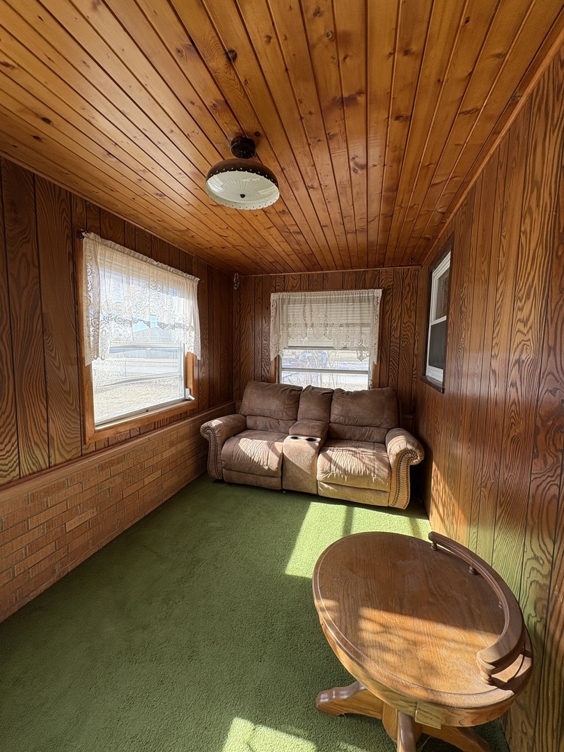 1301 Charles Street Property Photo 19