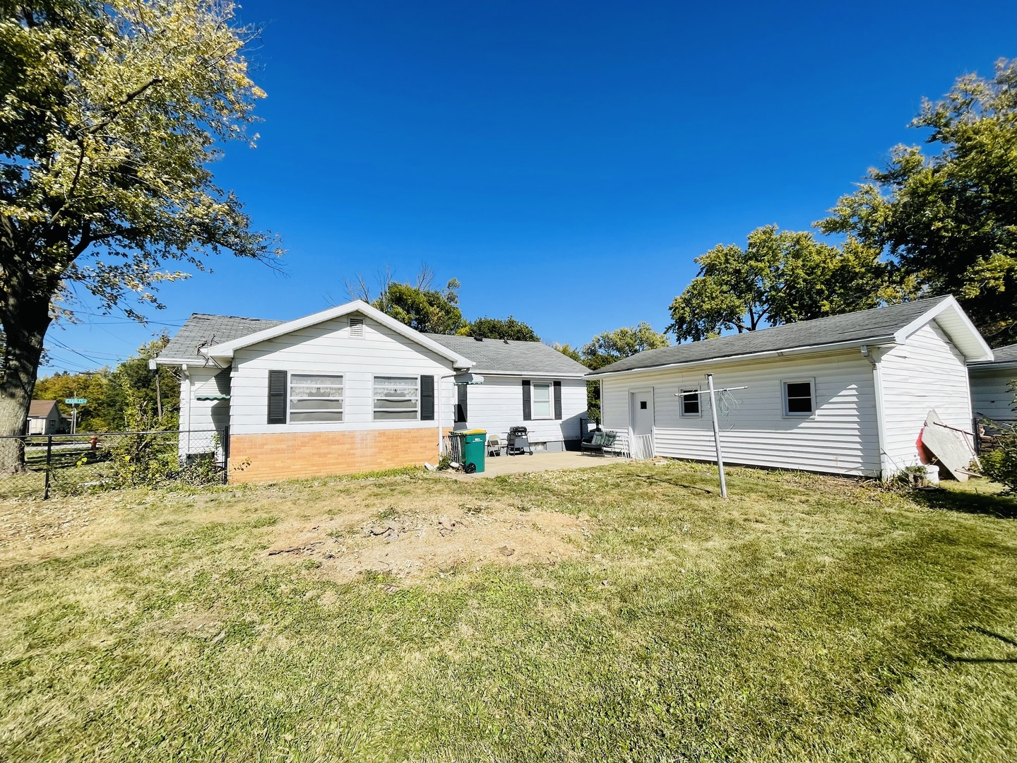 1301 Charles Street Property Photo 20