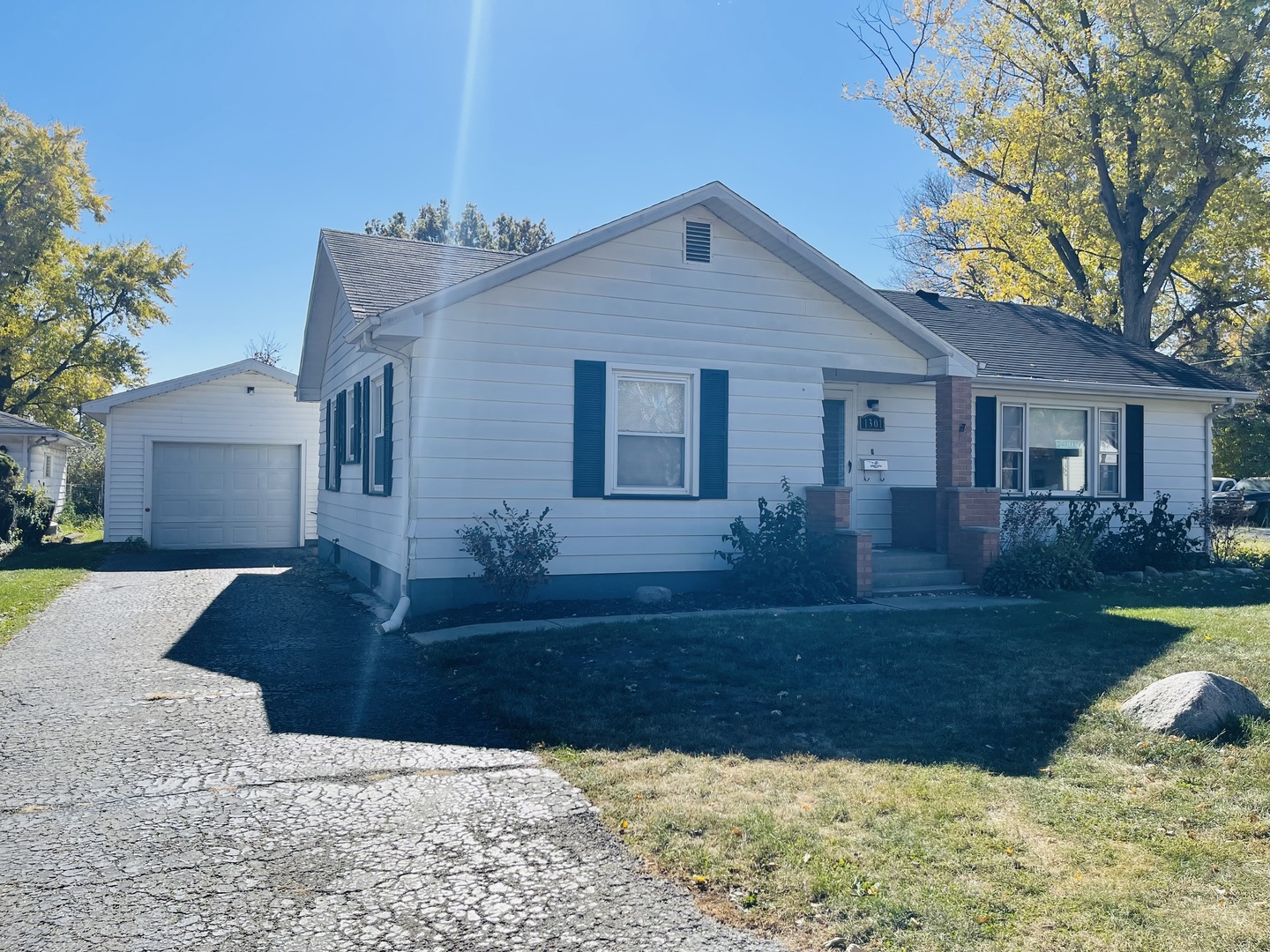 1301 Charles Street Property Photo 22
