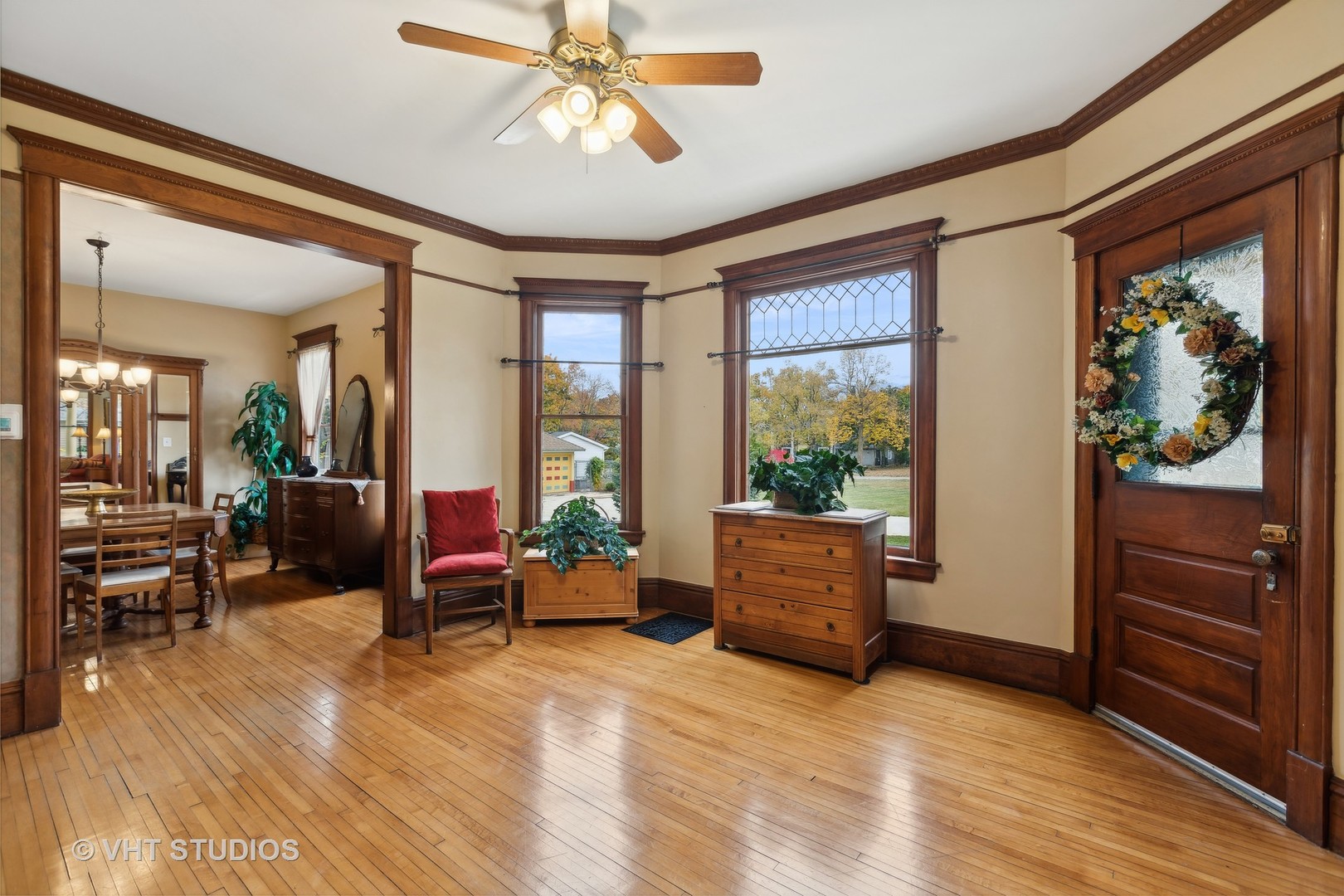 200 W Woodstock Street Property Photo 4