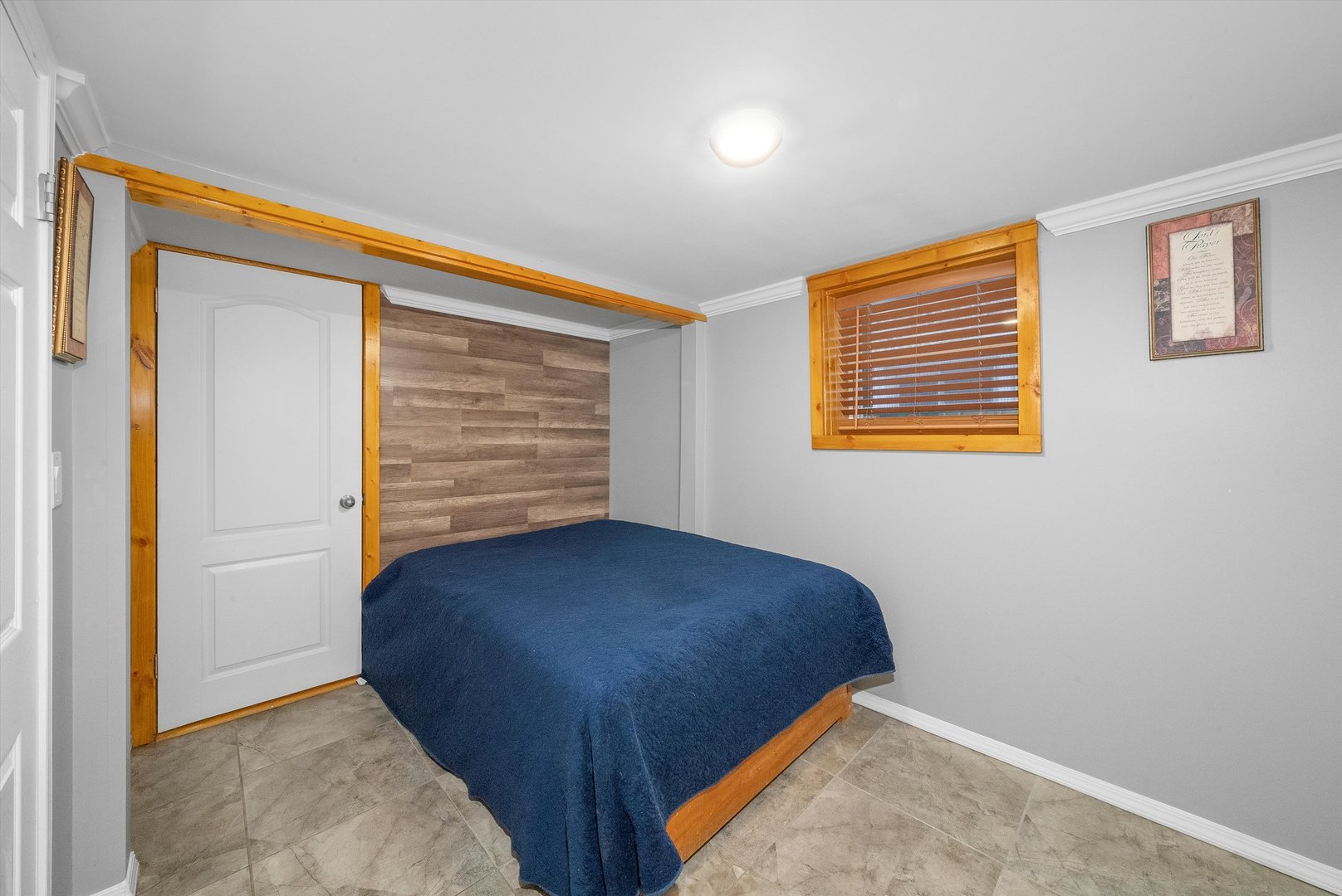10445 S Bensley Avenue Property Photo 30