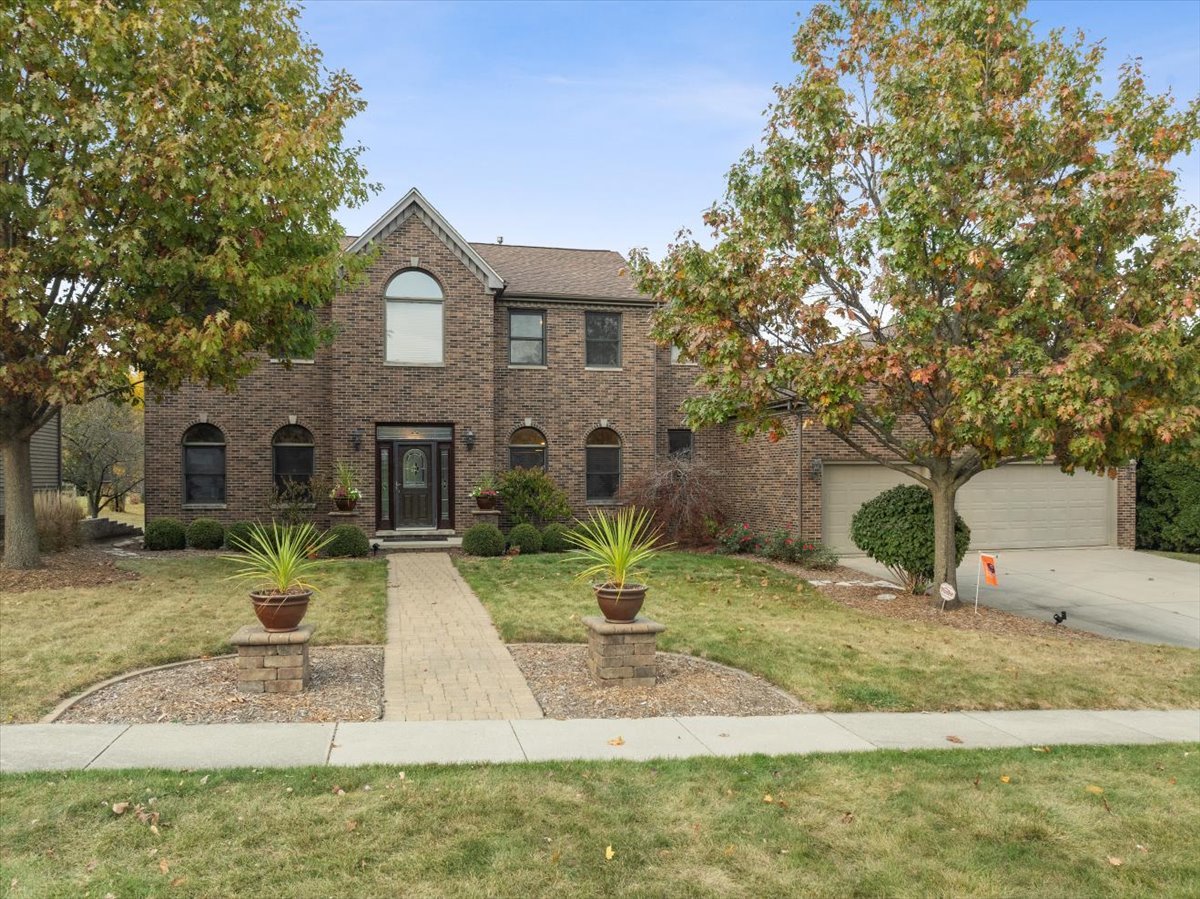 5 Stetson Drive Property Photo 1