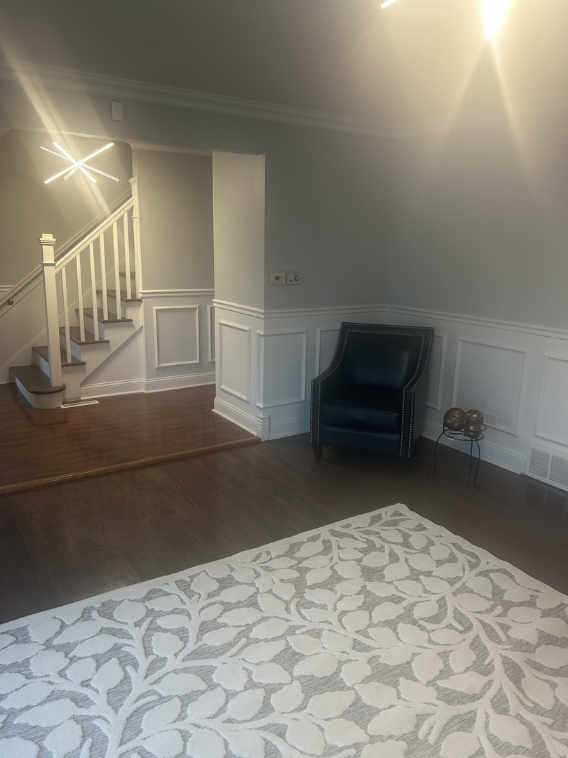 14633 Parkside Drive Property Photo 3