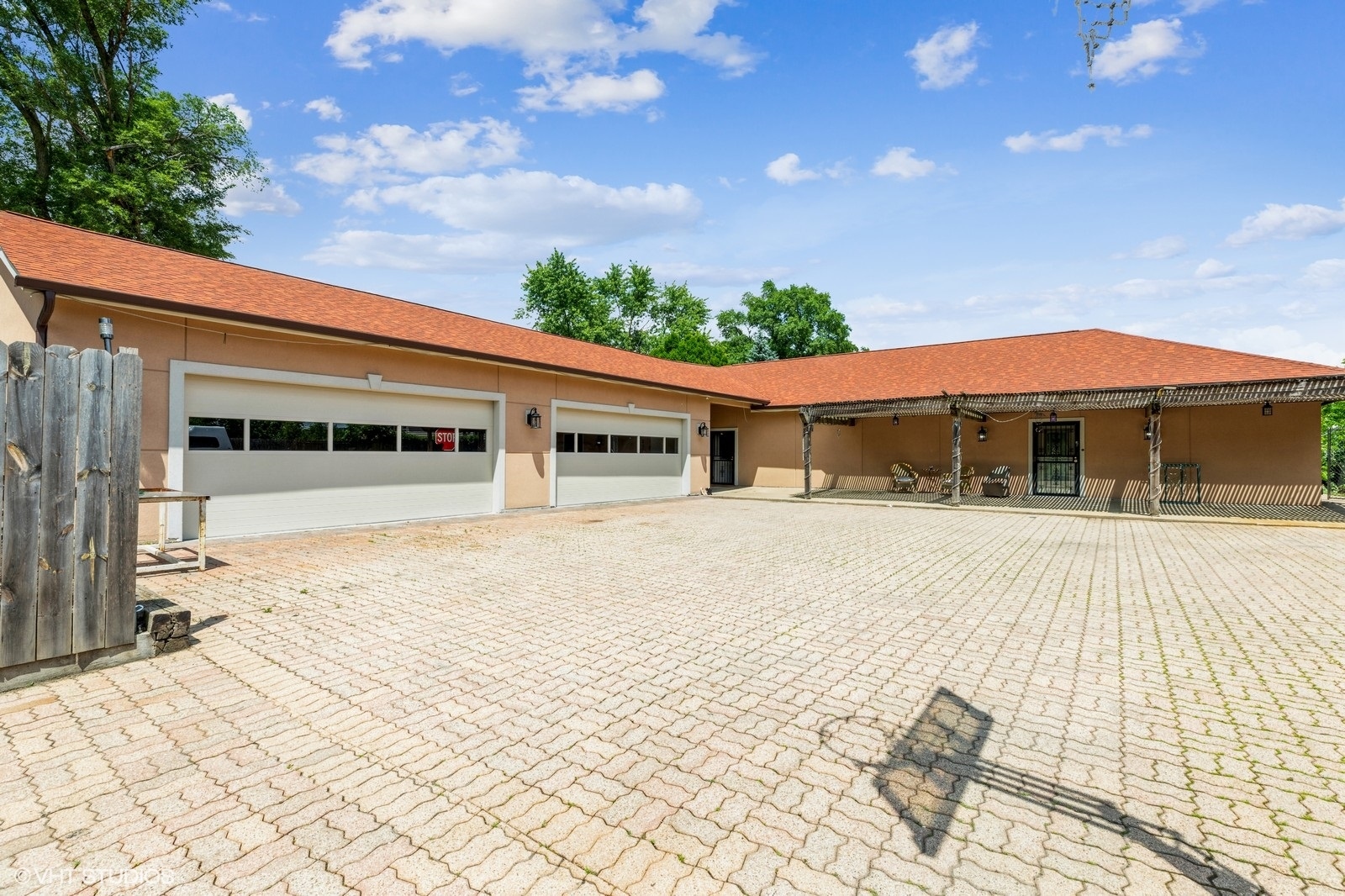 26643 S Egyptian Trail Property Photo 1