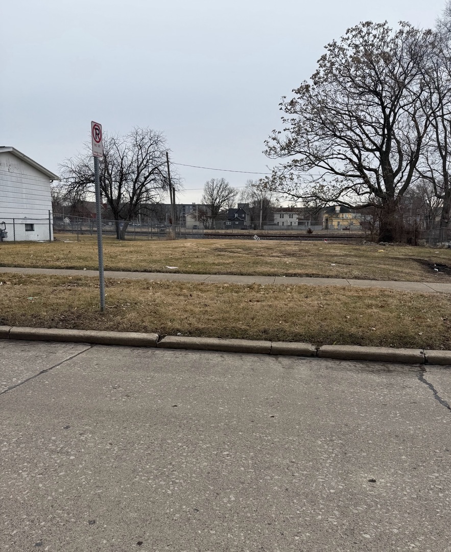 507 E Washington Street Property Photo 1