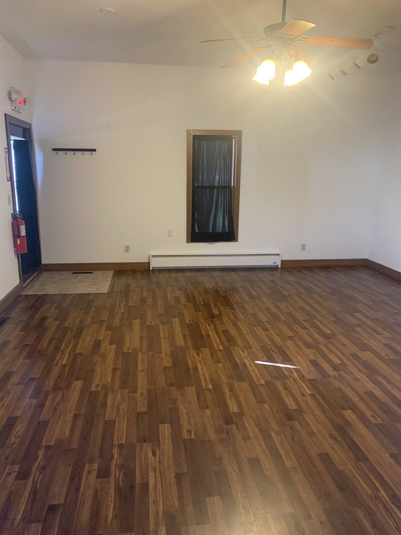 105 4th Street B Property Photo 4
