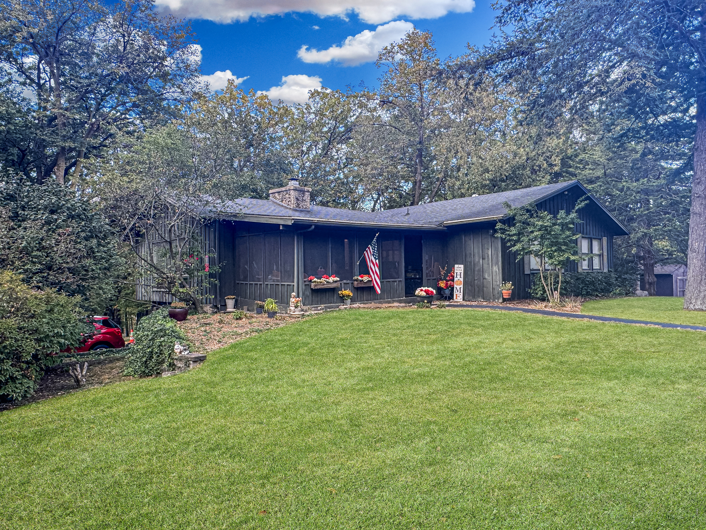 1620 Woodside Circle Property Photo 1