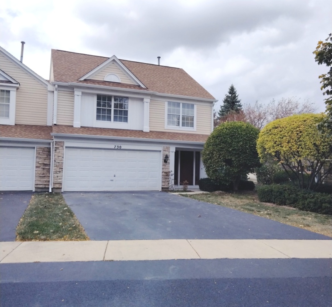730 N Charter Hall Drive Property Photo 1