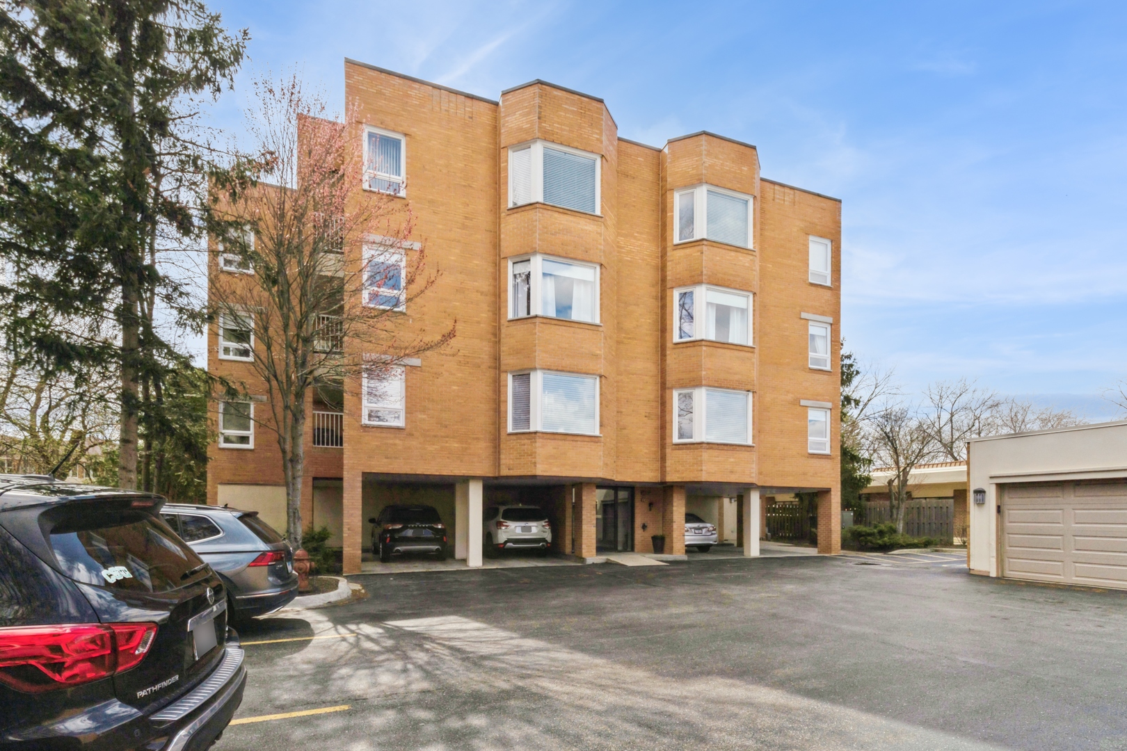 1635 N Milwaukee Avenue 105 Property Photo 1
