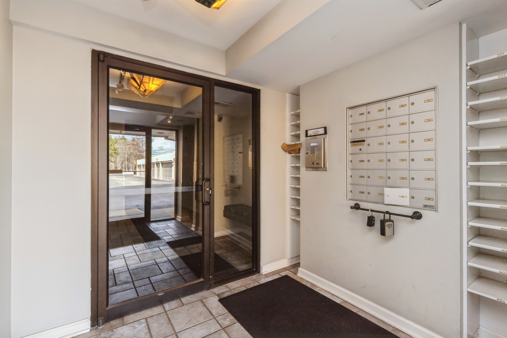1635 N Milwaukee Avenue 105 Property Photo 2