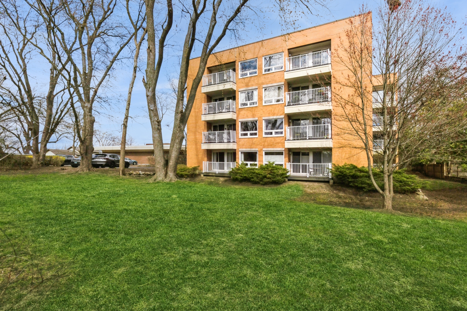 1635 N Milwaukee Avenue 105 Property Photo 13