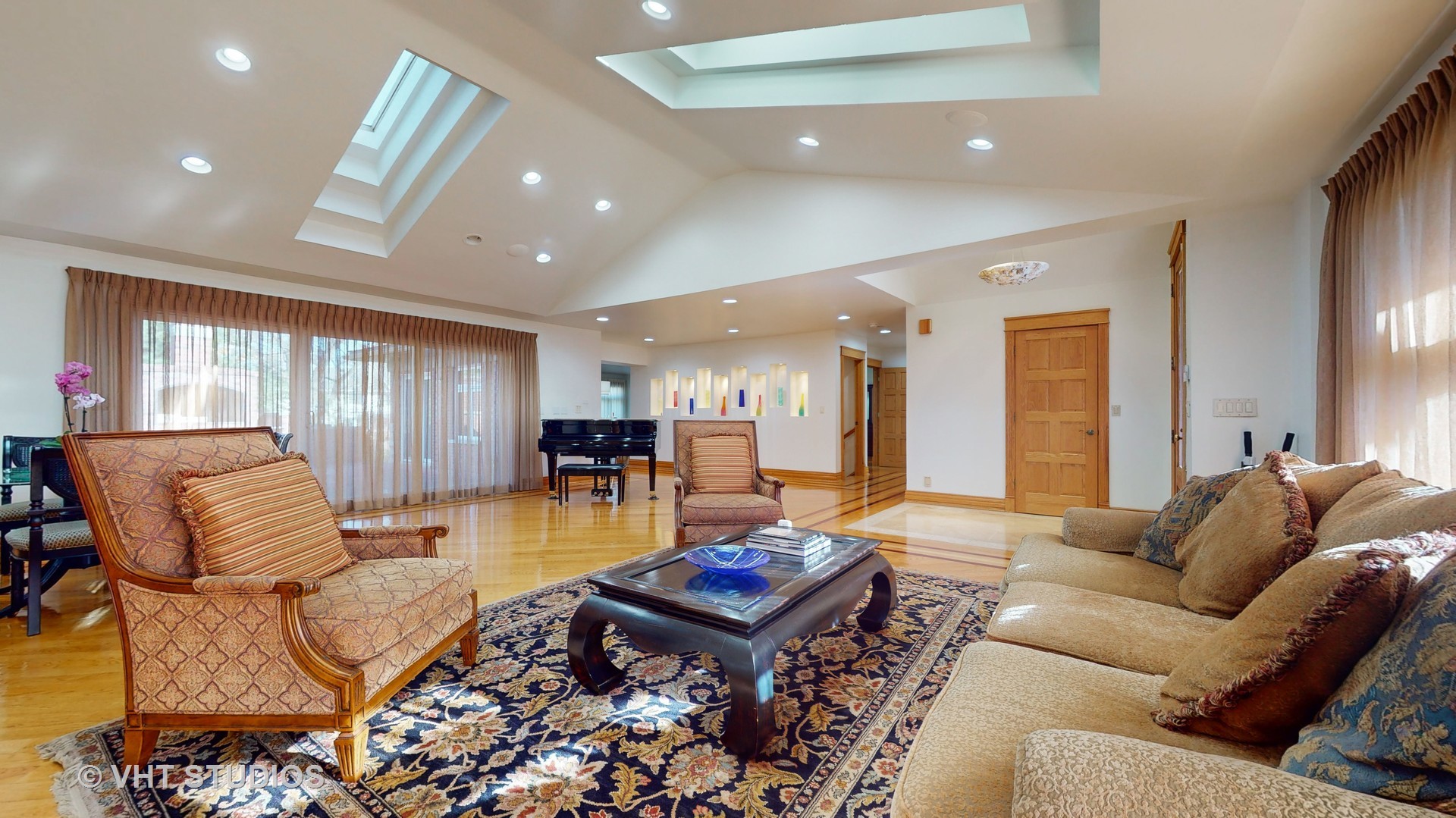 1524 Overlook Drive Property Photo 8