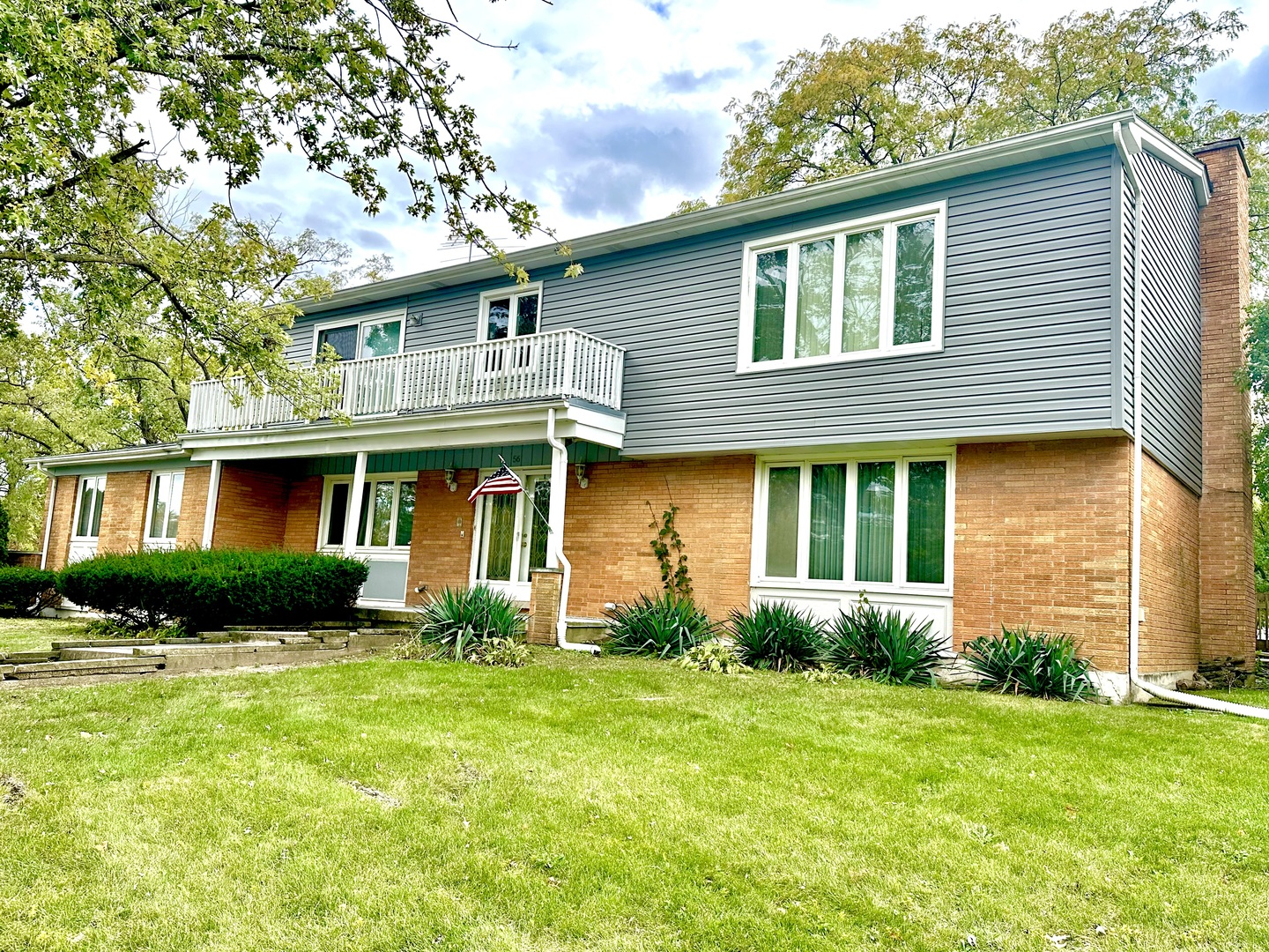 56 Graymoor Lane Property Photo