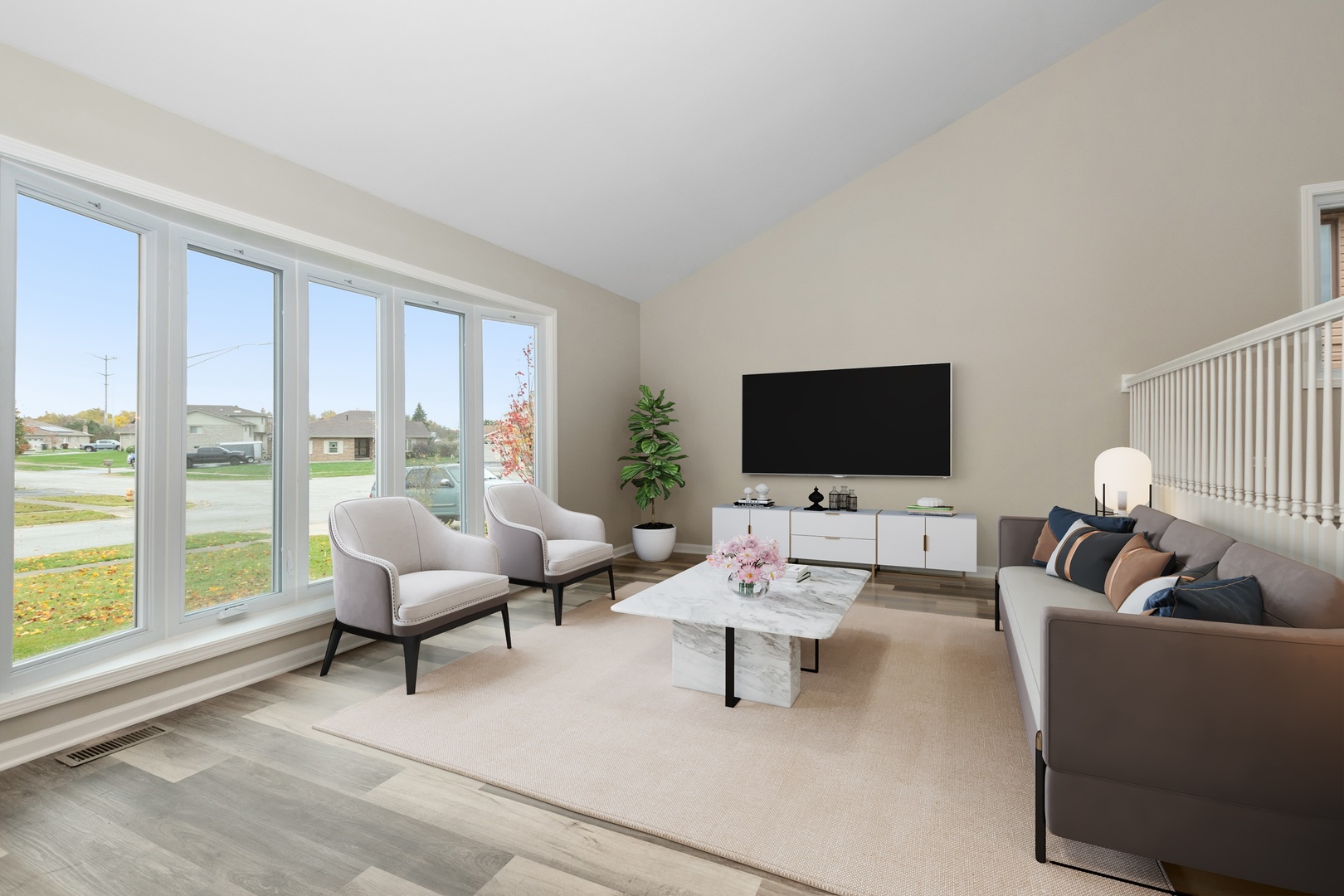 5130 190th Street Property Photo 3