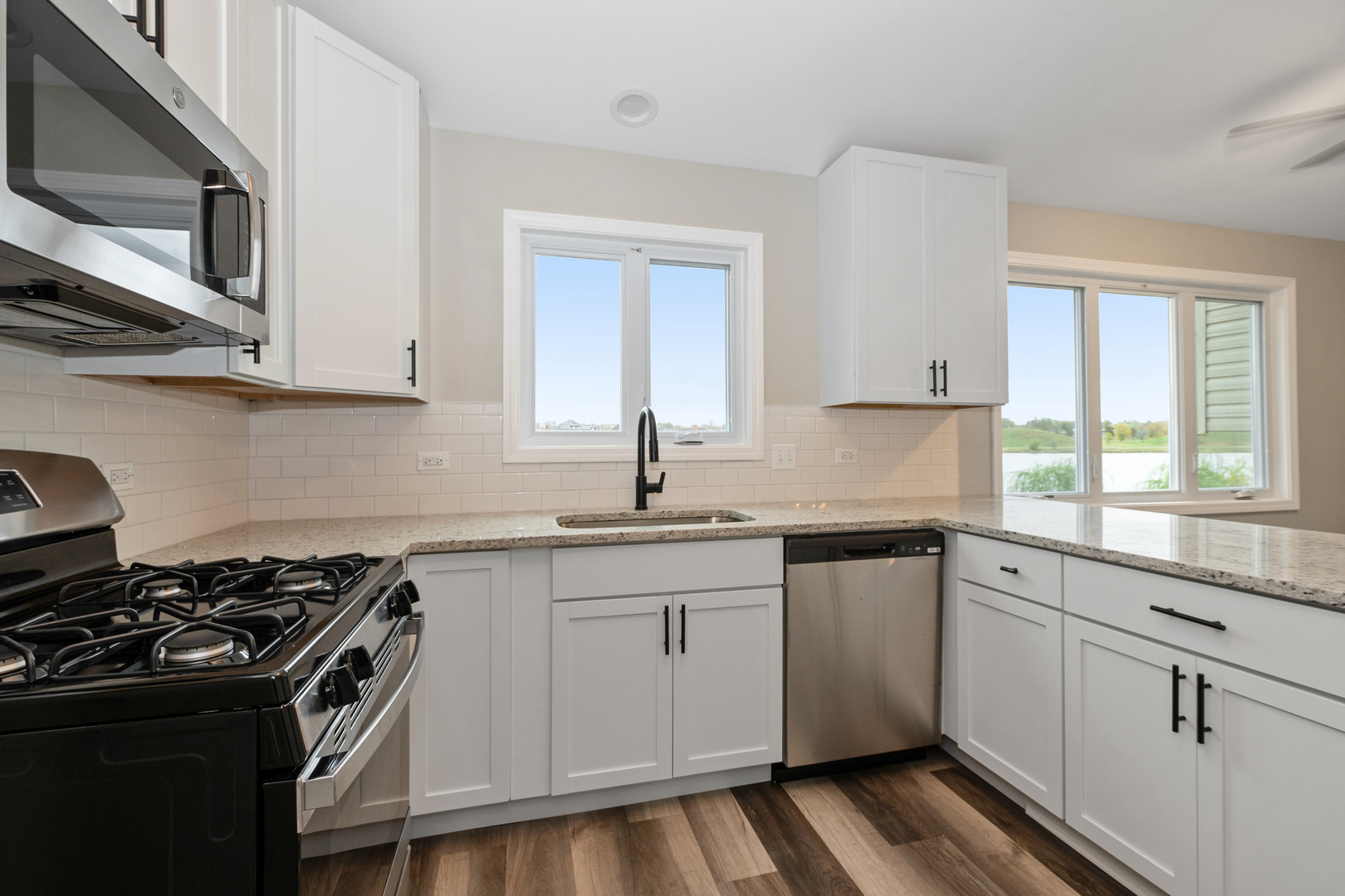 5130 190th Street Property Photo 12
