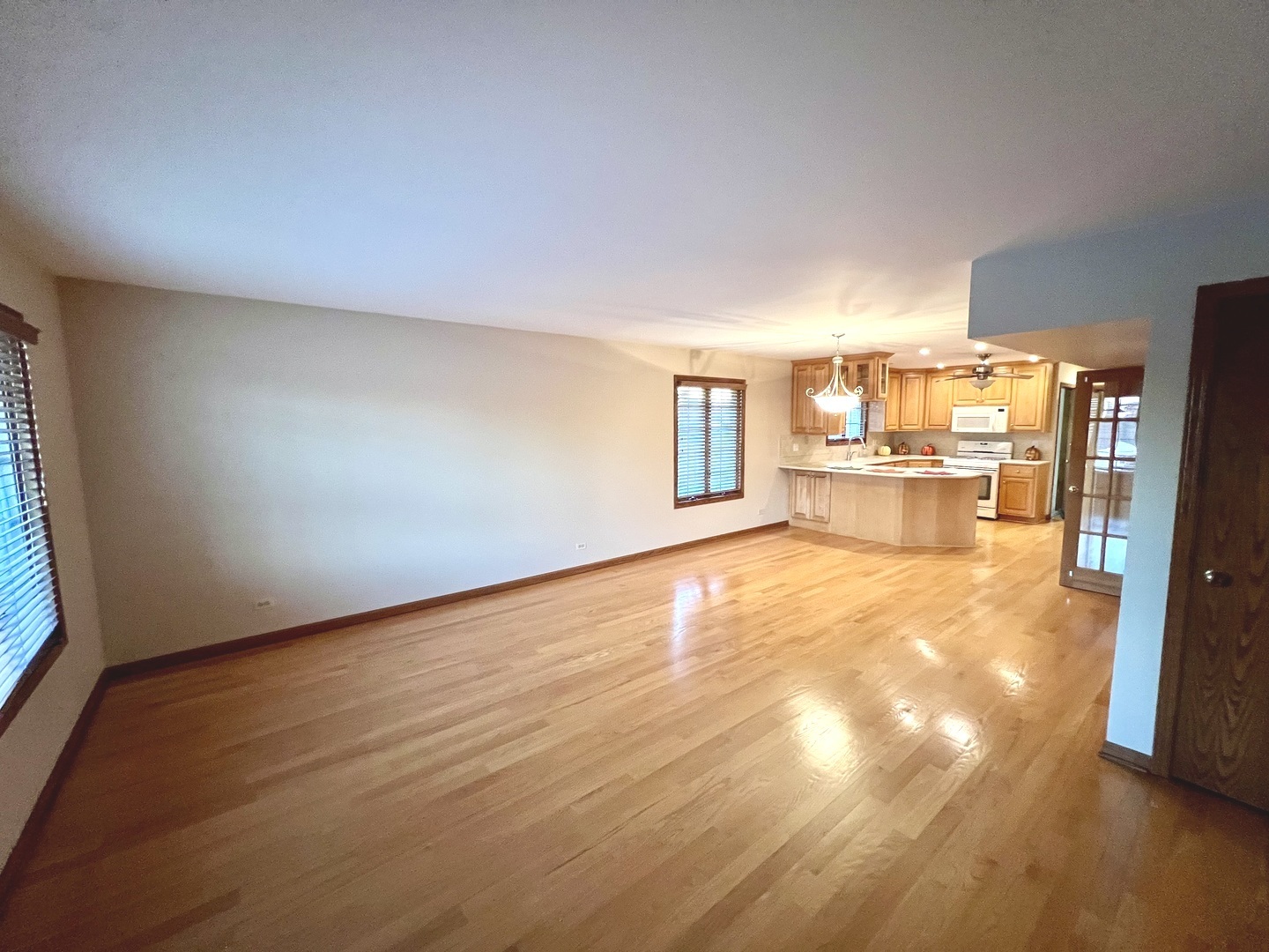 5348 6th Avenue Property Photo 7