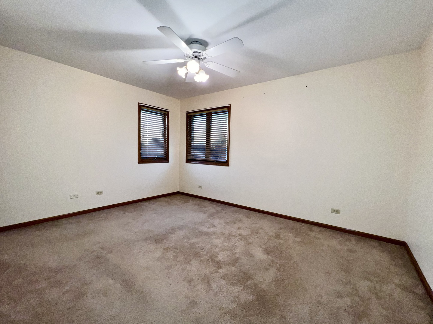5348 6th Avenue Property Photo 12