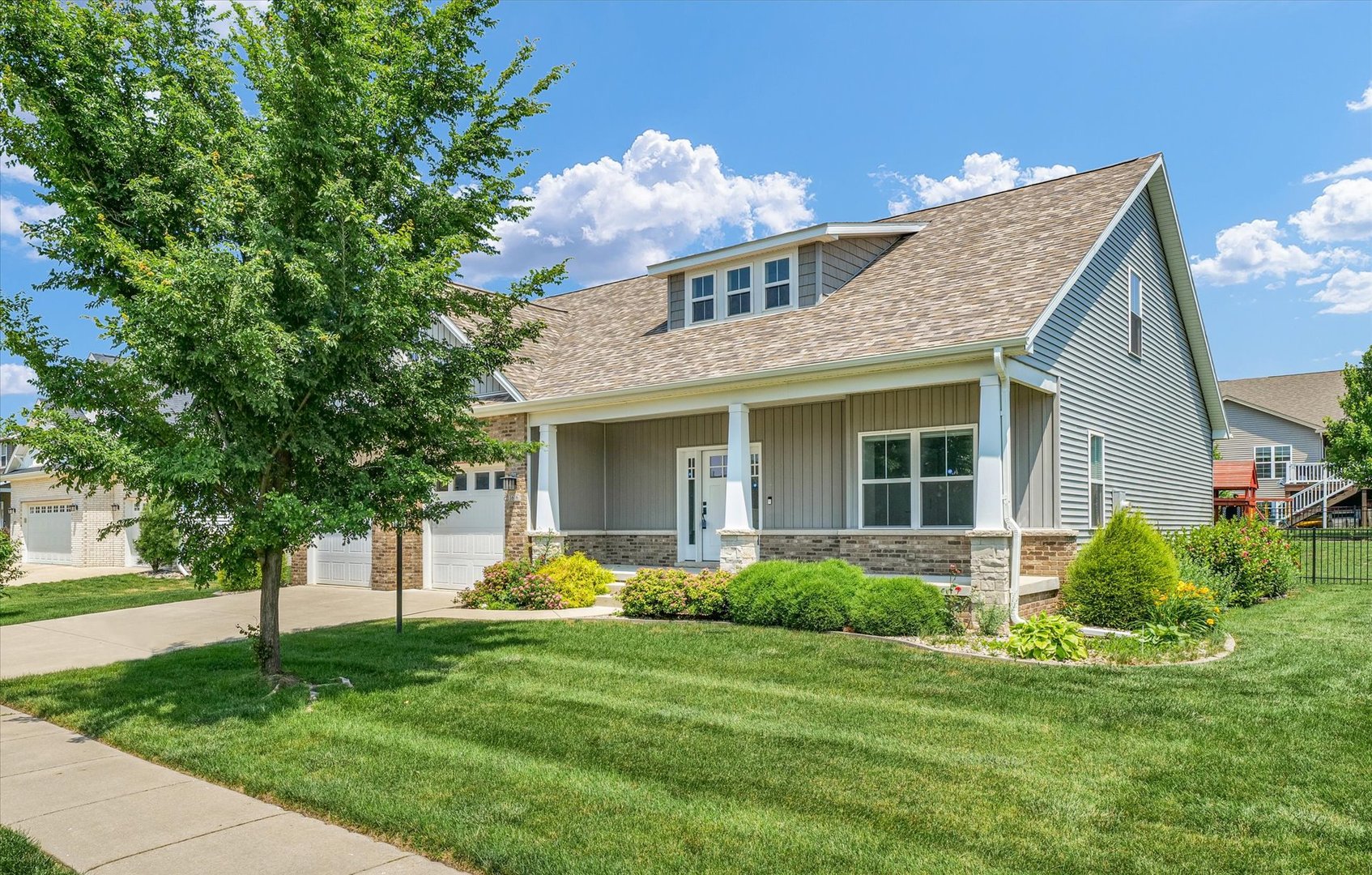 1616 Kassen Avenue Property Photo 1