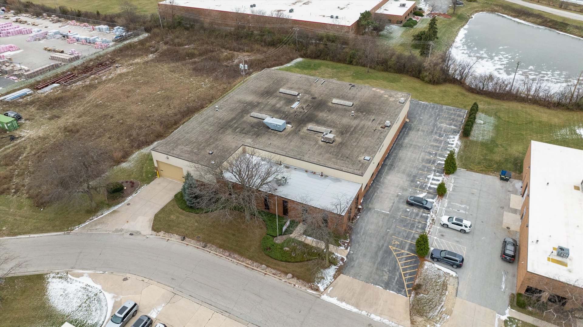 16420 Kilbourn Avenue Property Photo 6