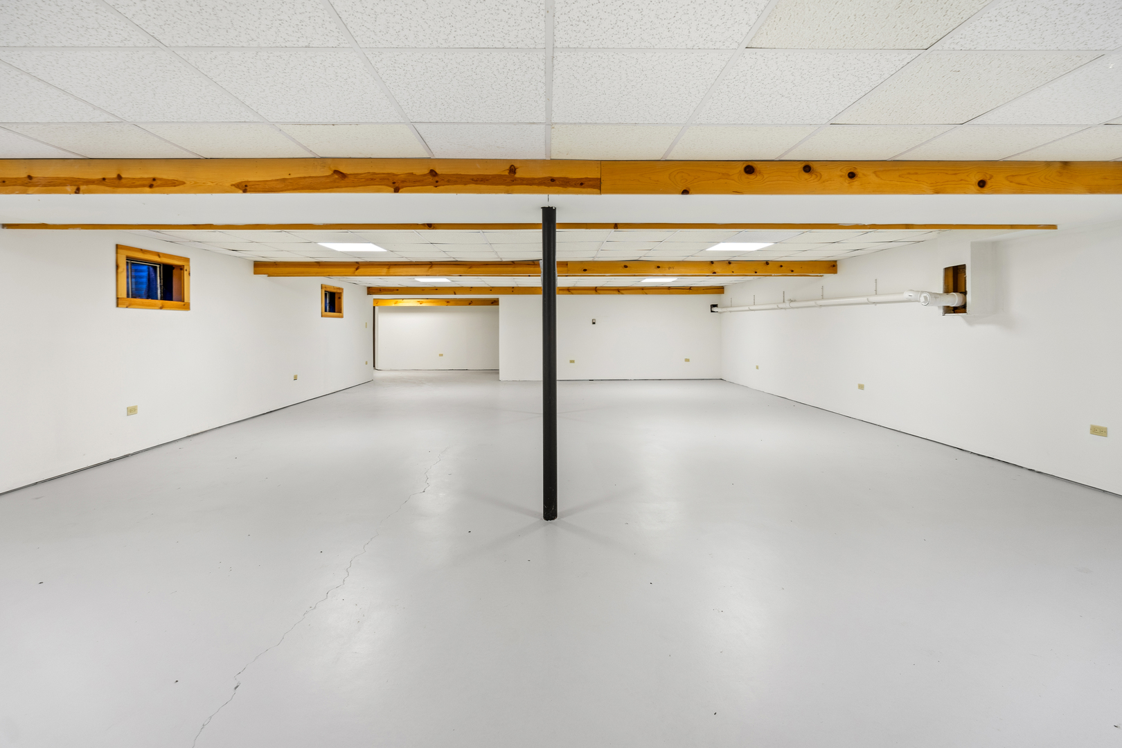 16306 Kishwaukee Valley Road Property Photo 35