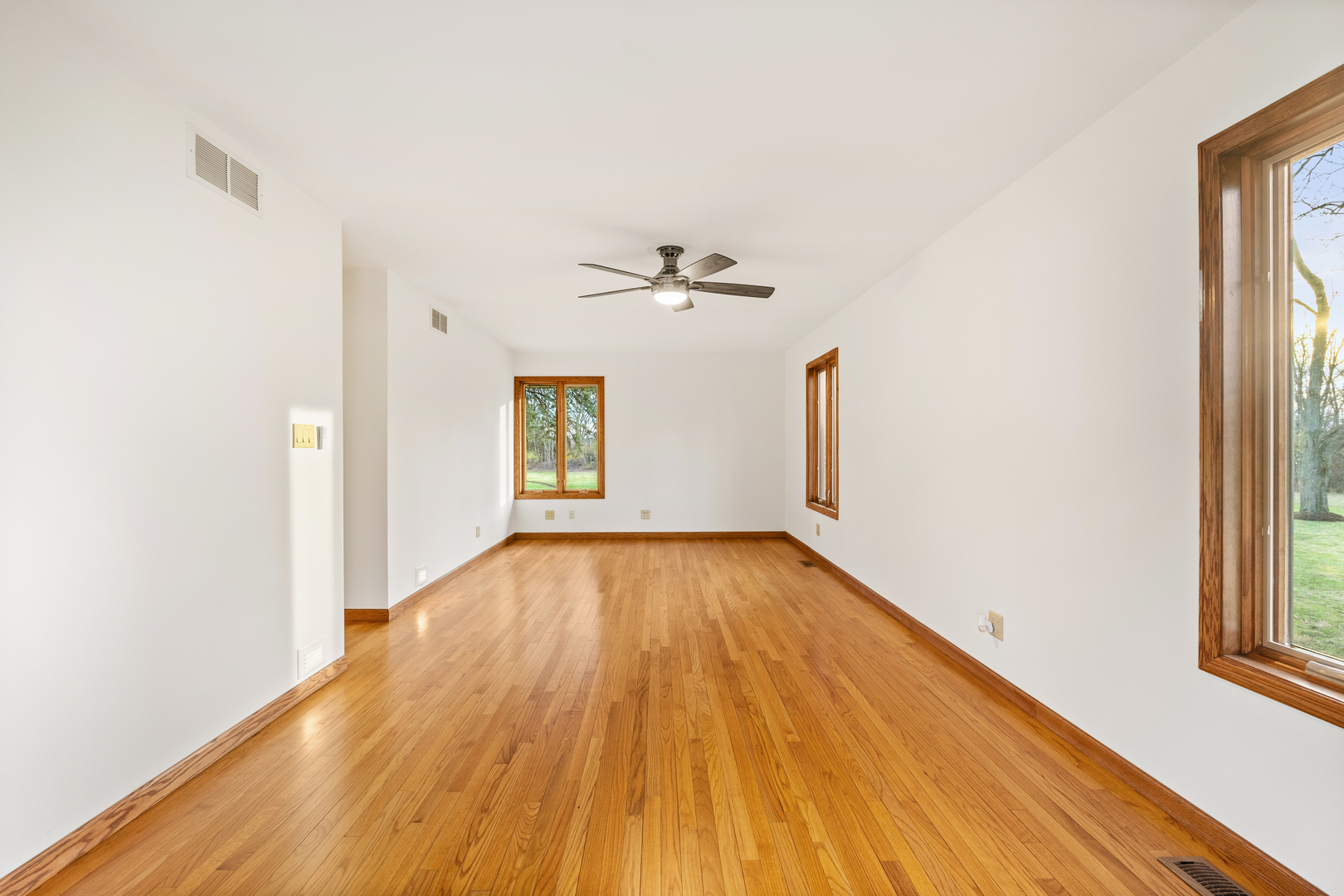 16306 Kishwaukee Valley Road Property Photo 43