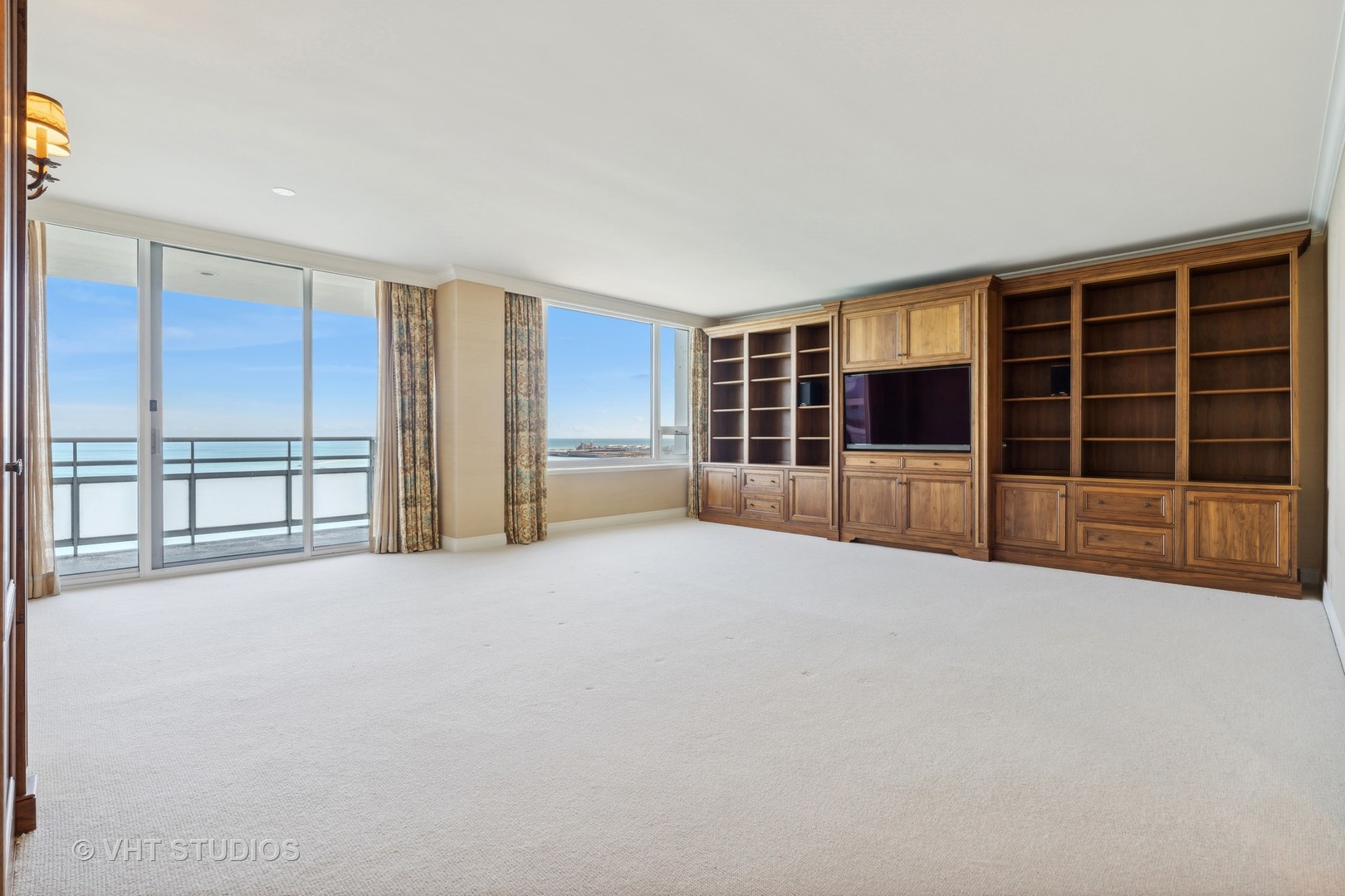1300 N Lake Shore Drive 22cd Property Photo 17