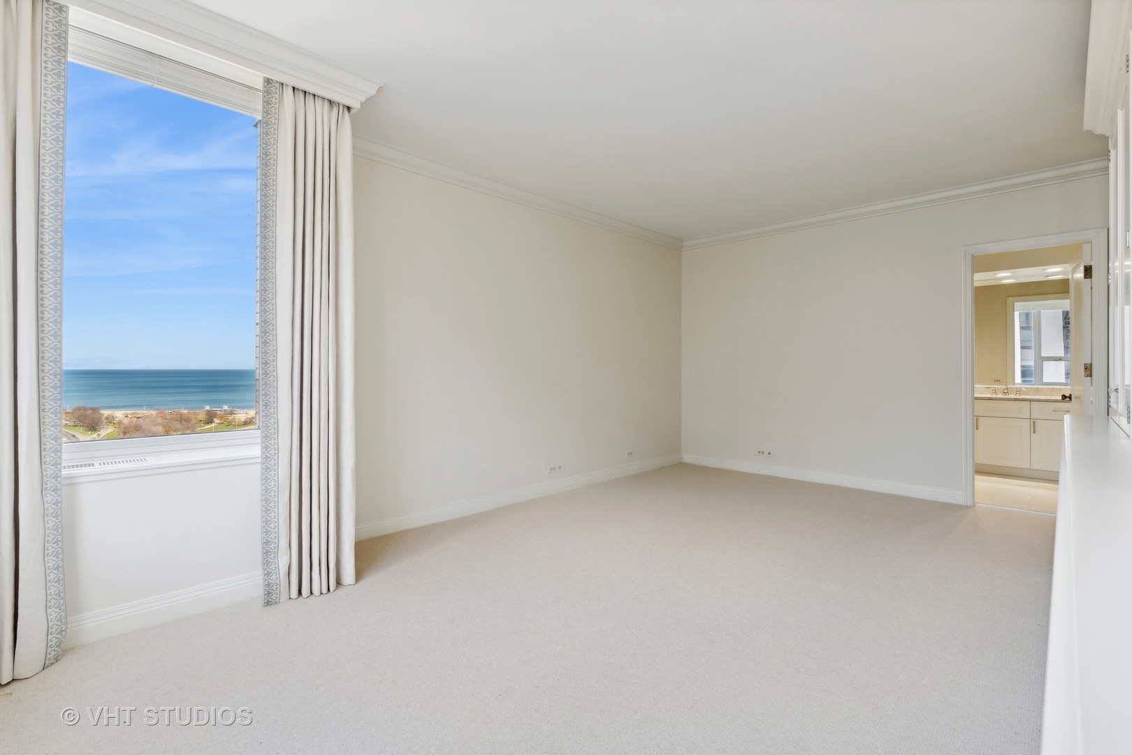 1300 N Lake Shore Drive 22cd Property Photo 25