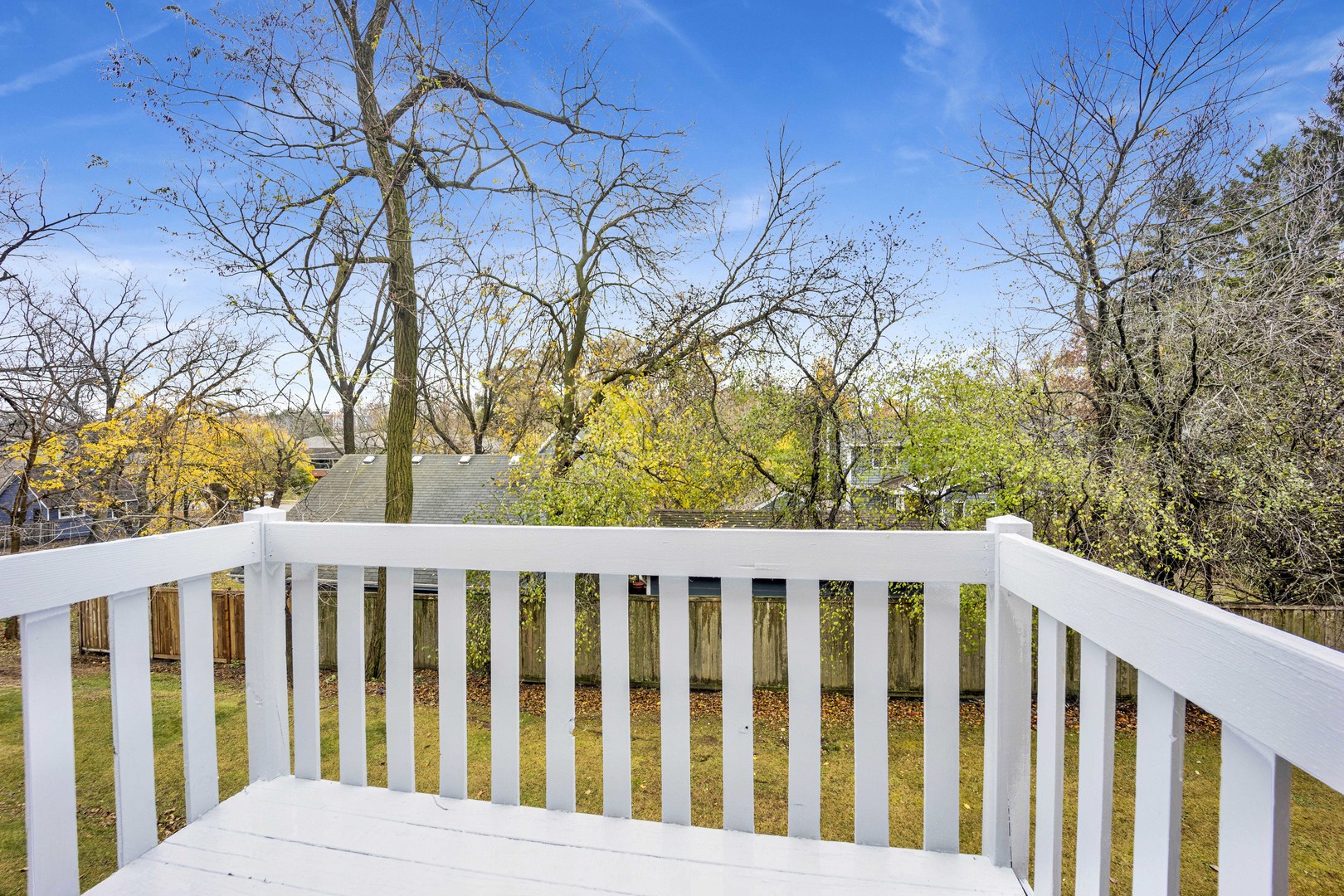 209 W Winchester Road Property Photo 8