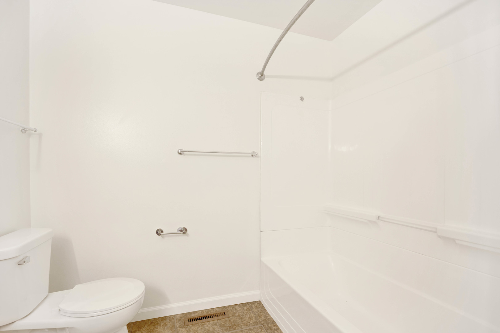 209 W Winchester Road Property Photo 13