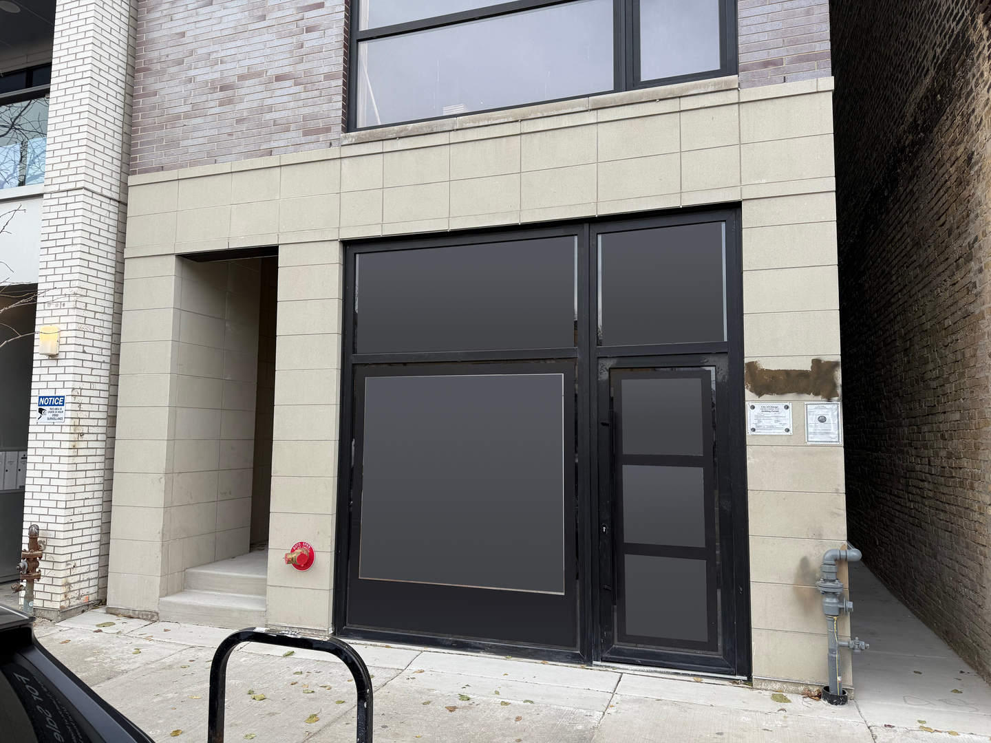 2046 N Damen Avenue Property Photo 1