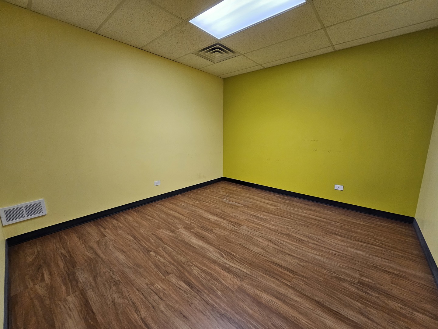 6600-04 W Roosevelt Road Property Photo 6