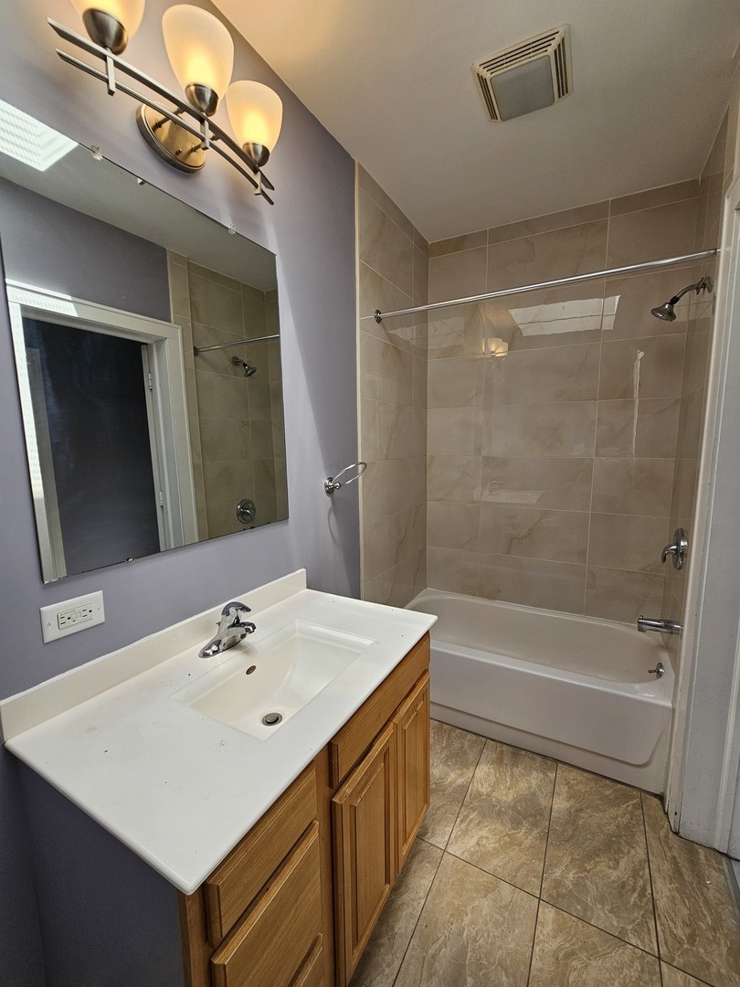 6600-04 W Roosevelt Road Property Photo 15