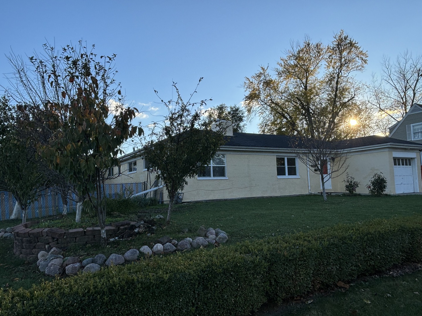 336 Country Club Road Property Photo 3