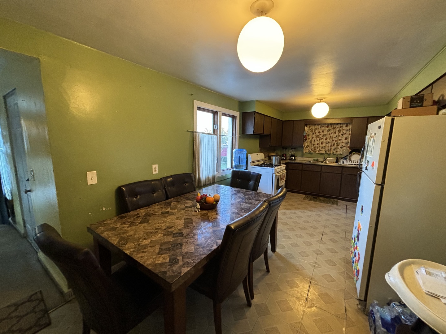 336 Country Club Road Property Photo 7