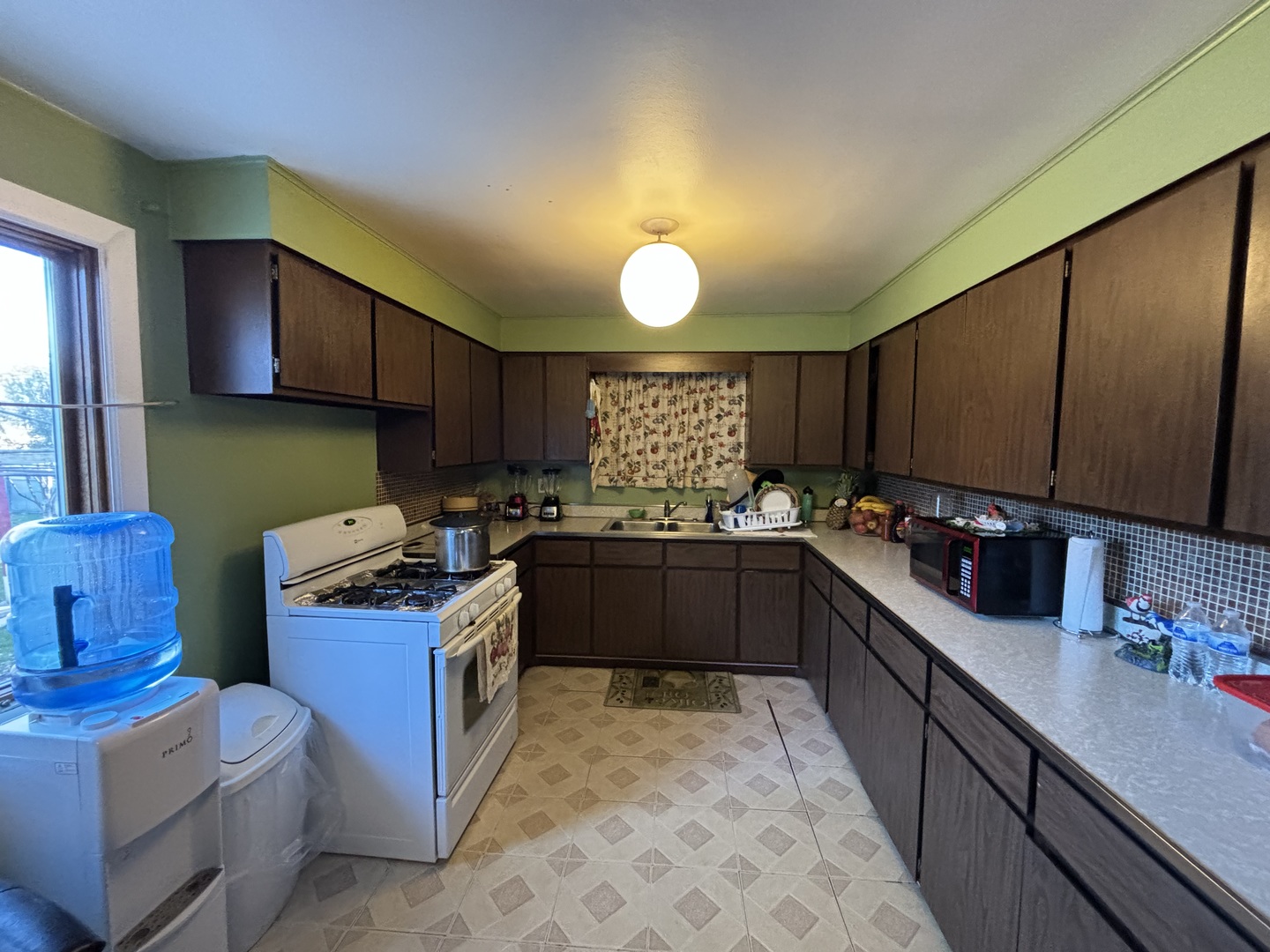 336 Country Club Road Property Photo 8