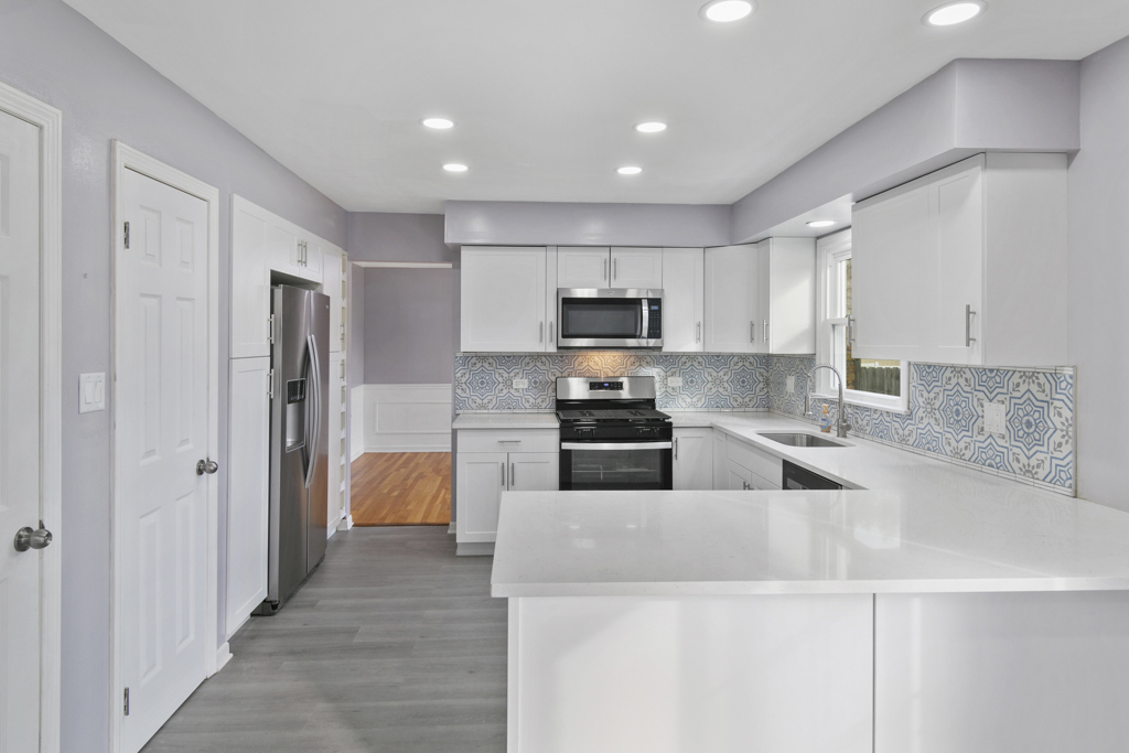 2849 Willow Road Property Photo 2