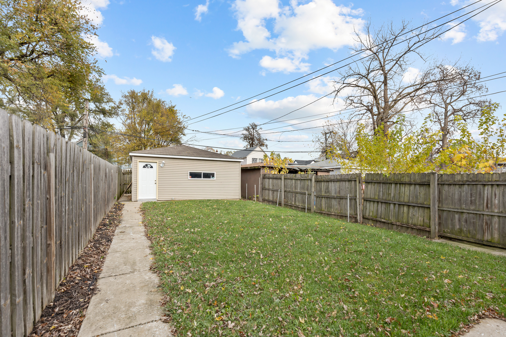 5242 W Ferdinand Street Property Photo 18