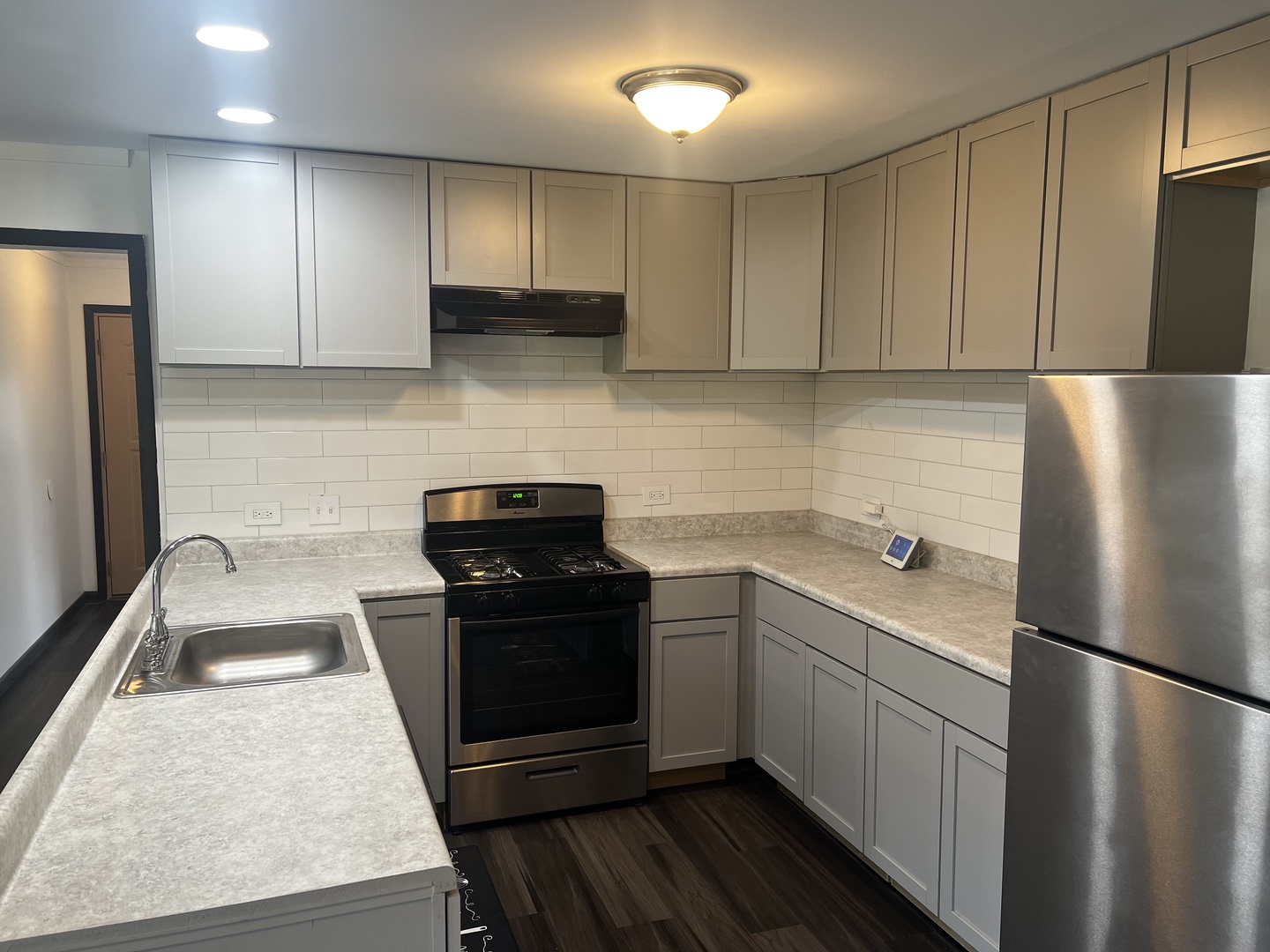 916 Academy Avenue Property Photo 8