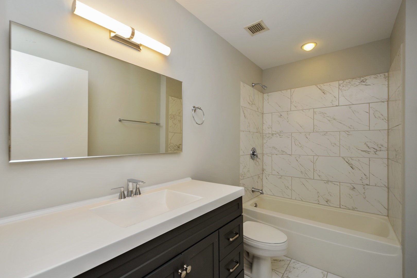 5 N Wabash Avenue 1406 Property Photo 8
