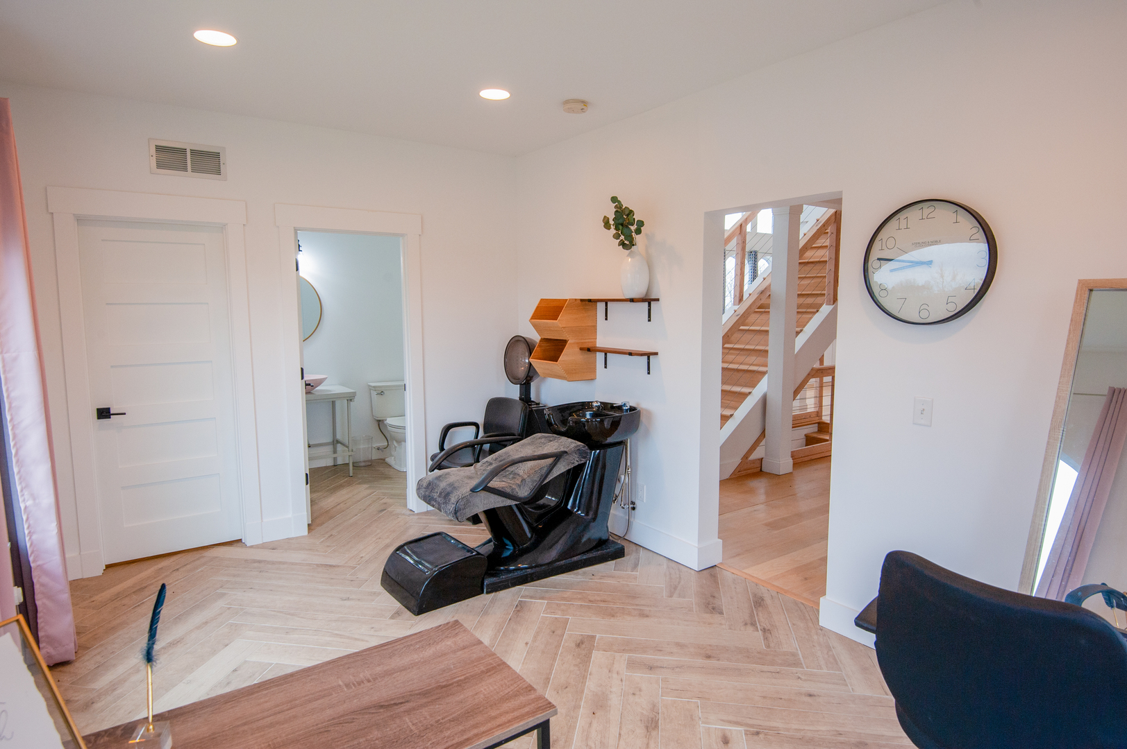 16810 Springfield Road Property Photo 17