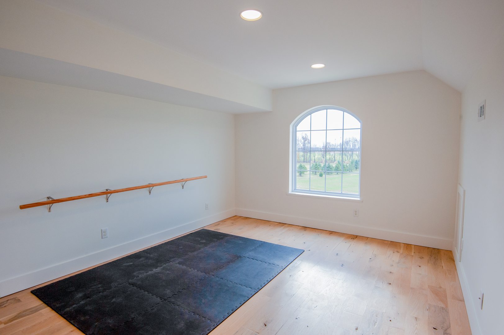 16810 Springfield Road Property Photo 40