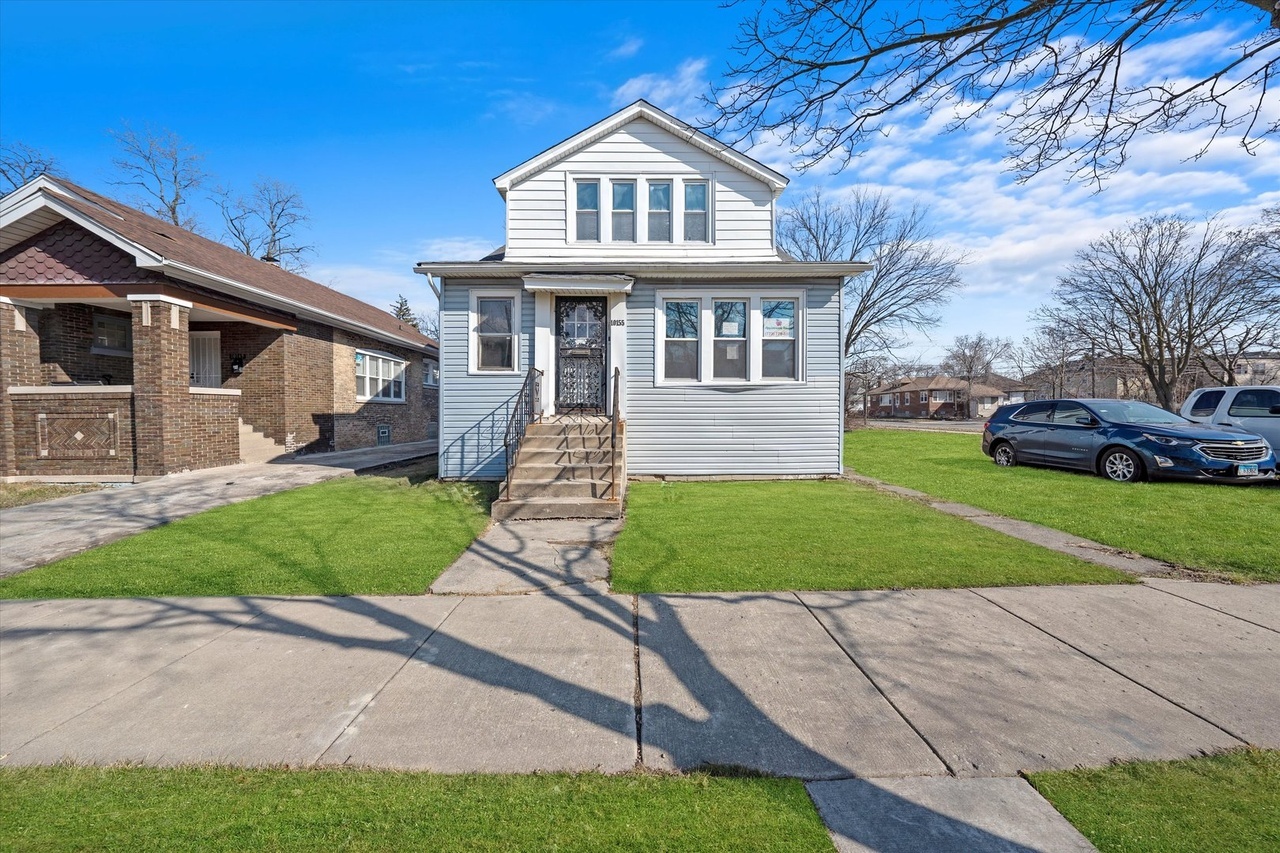 10155 S Lafayette Avenue Property Photo 1