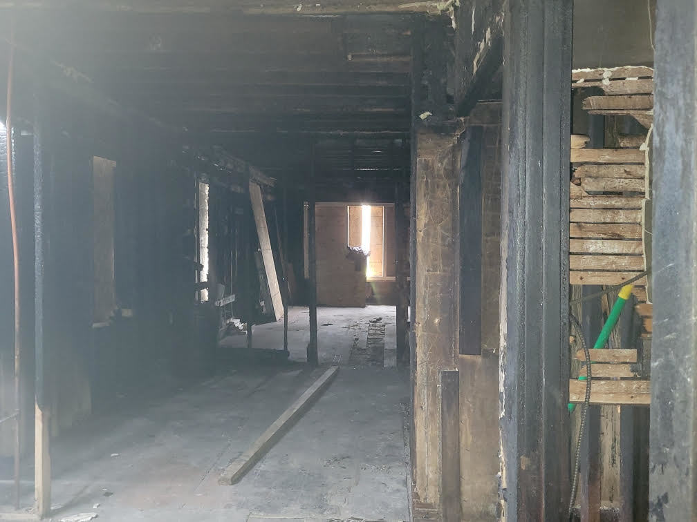 10155 S Lafayette Avenue Property Photo 2