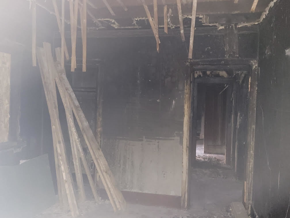 10155 S Lafayette Avenue Property Photo 3