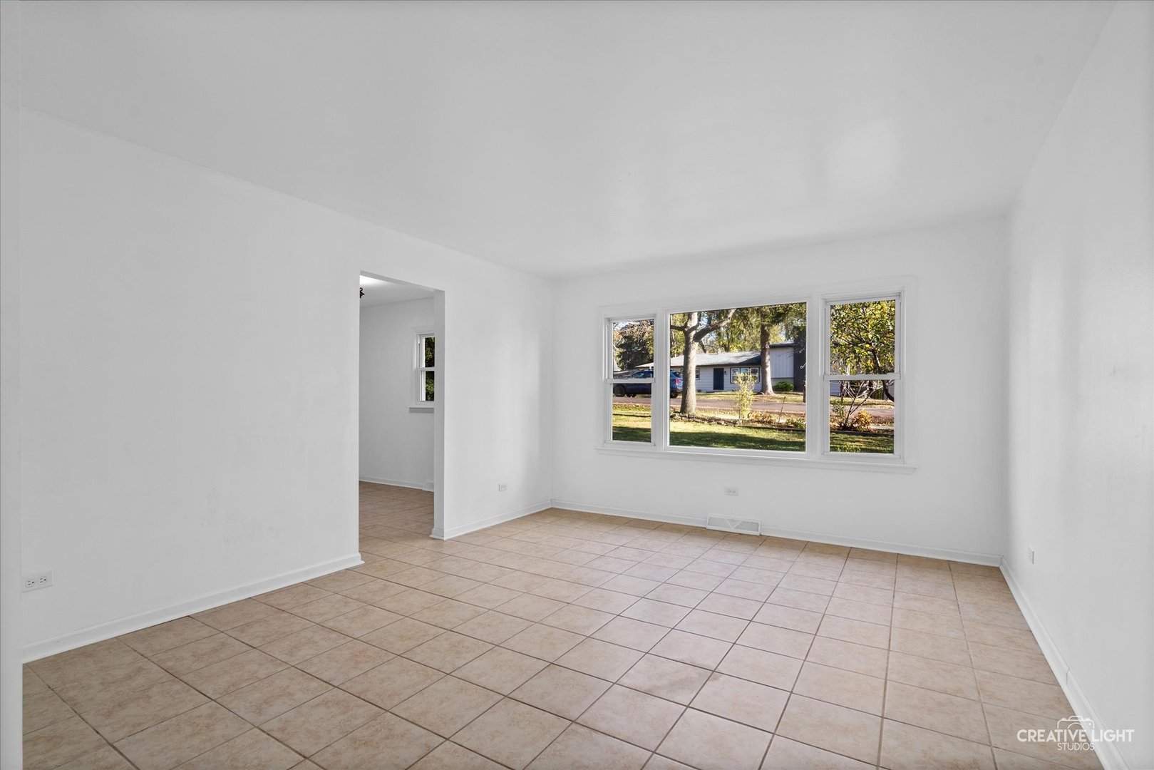 6262 Janes Avenue Property Photo 3