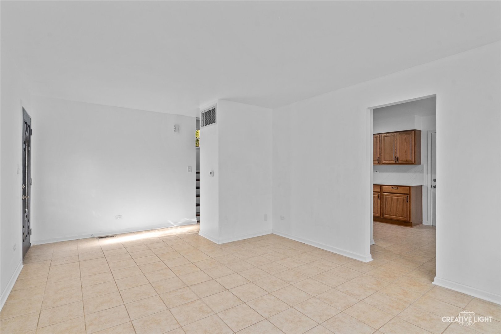 6262 Janes Avenue Property Photo 4