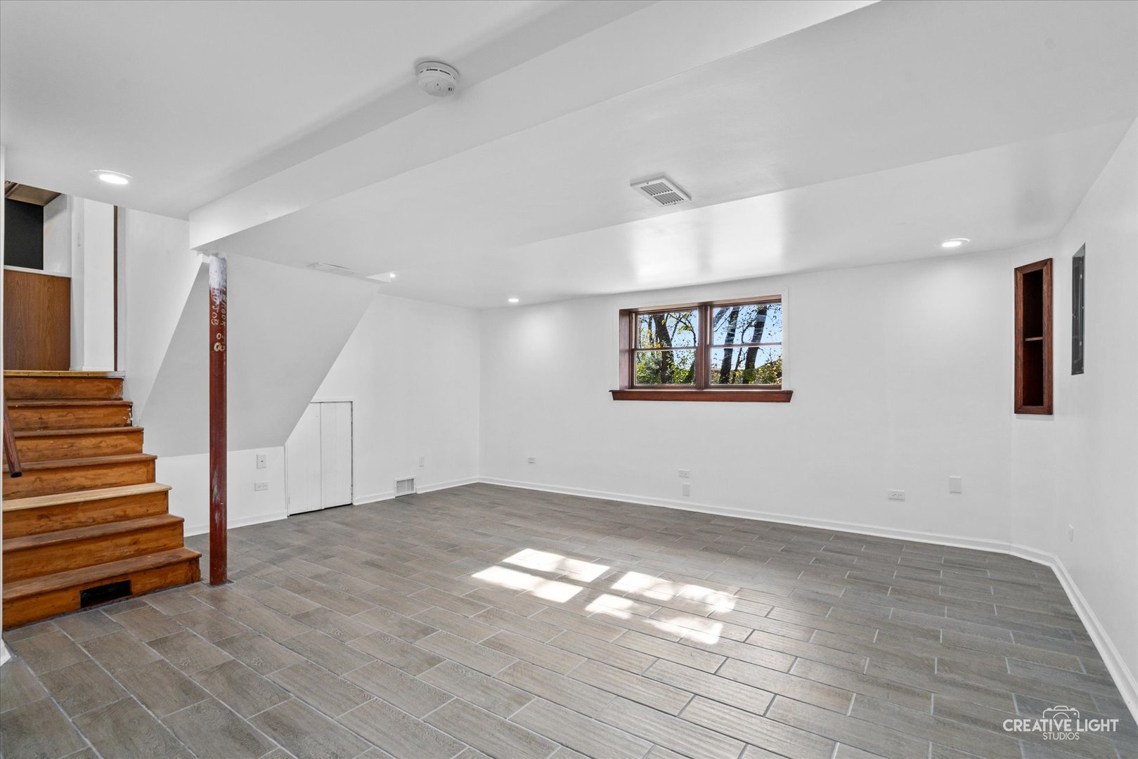 6262 Janes Avenue Property Photo 14
