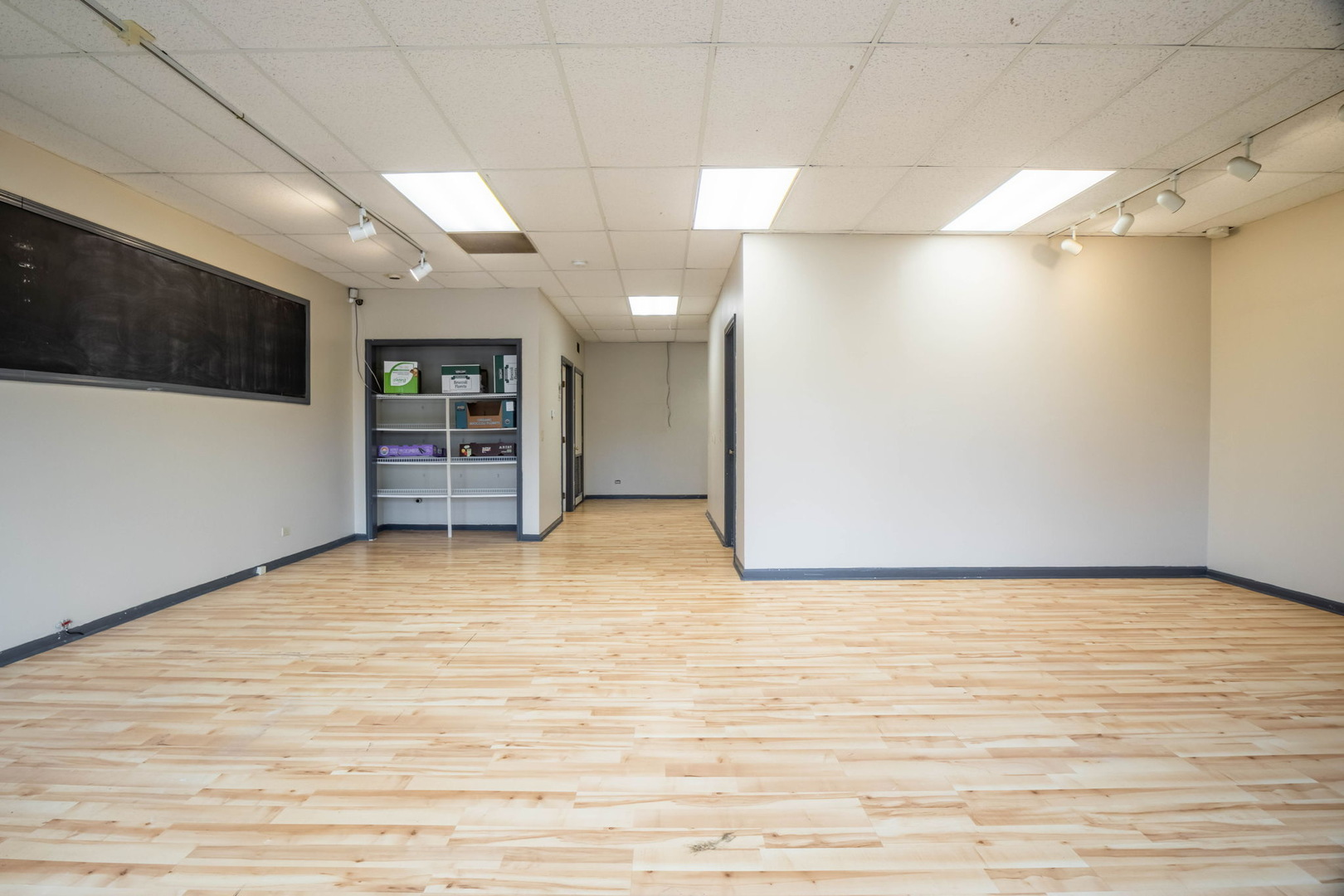 1305 N La-fox St Property Photo 11