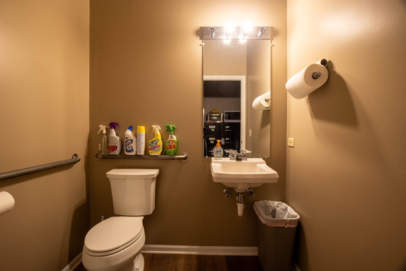 1305 N La-fox St Property Photo 19