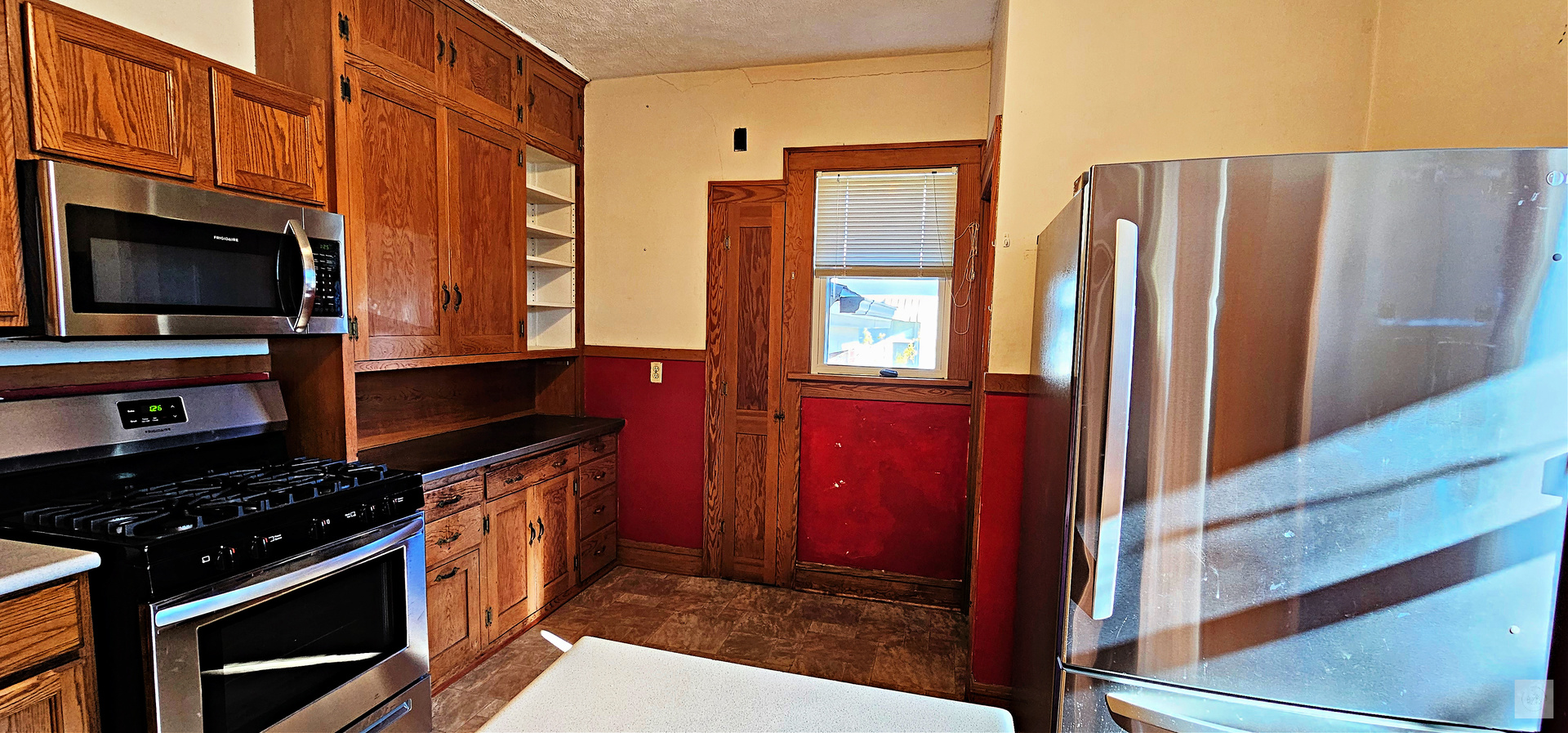 511 S Bloomington Street Property Photo 7